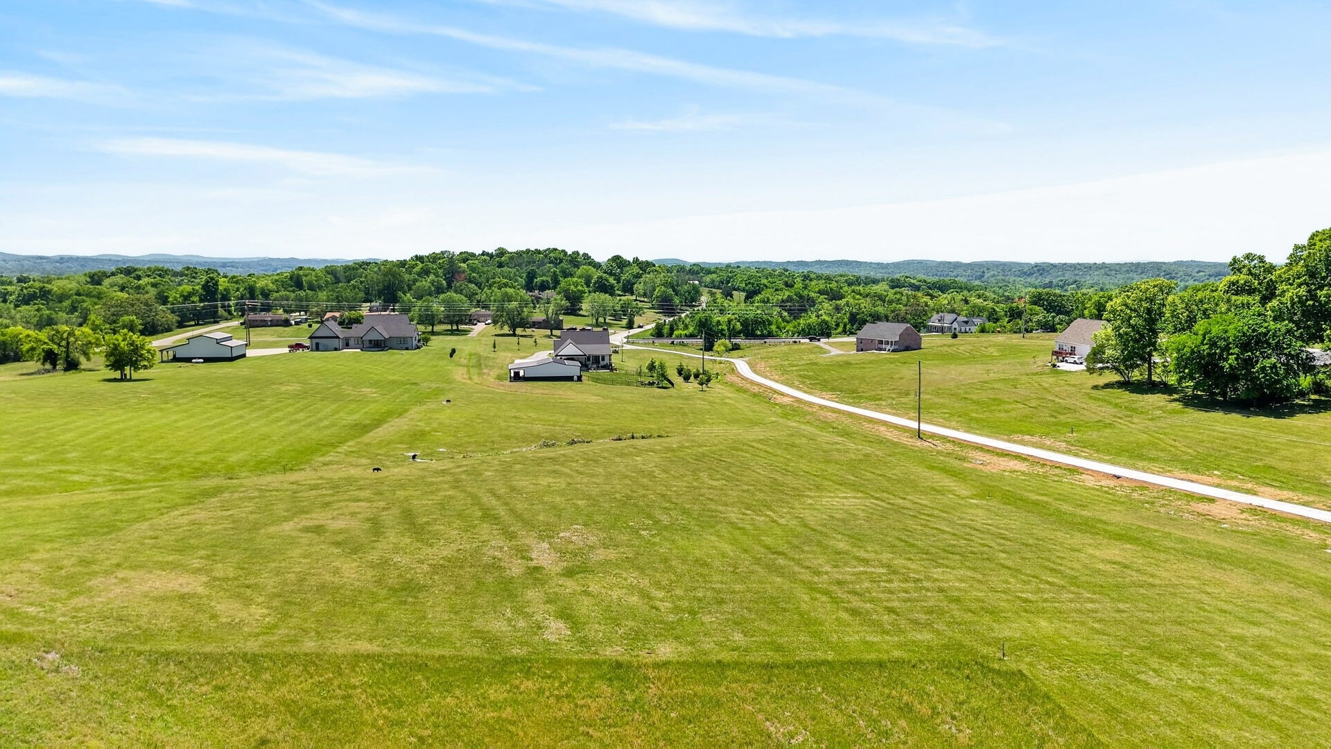 50 Lecornu Ln, Hartsville, TN 37074 50 Lecornu Ln, Hartsville, TN 37074