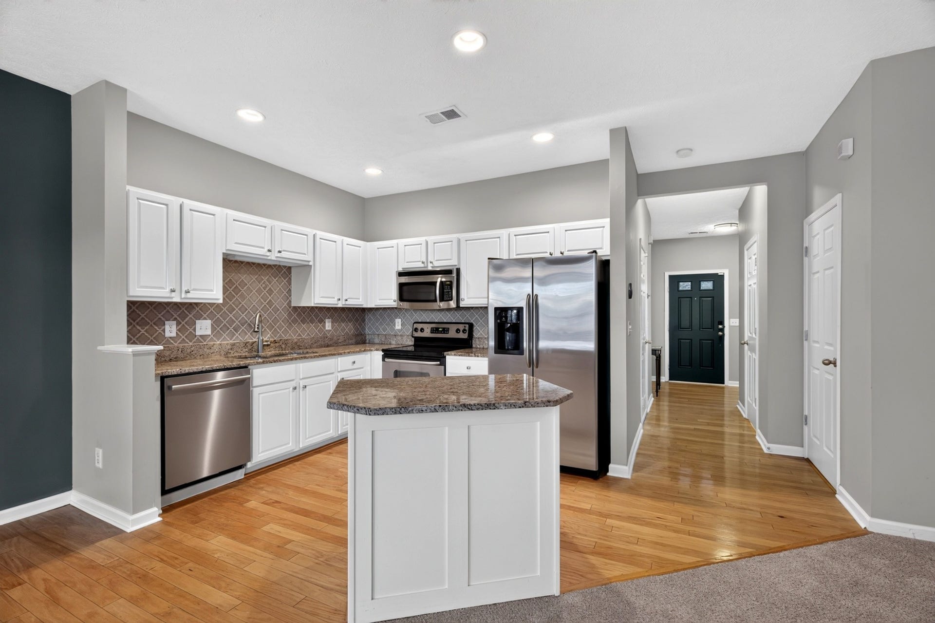 7277 Charlotte Pike, #214, Nashville, TN 37209 7277 Charlotte Pike, #214, Nashville, TN 37209