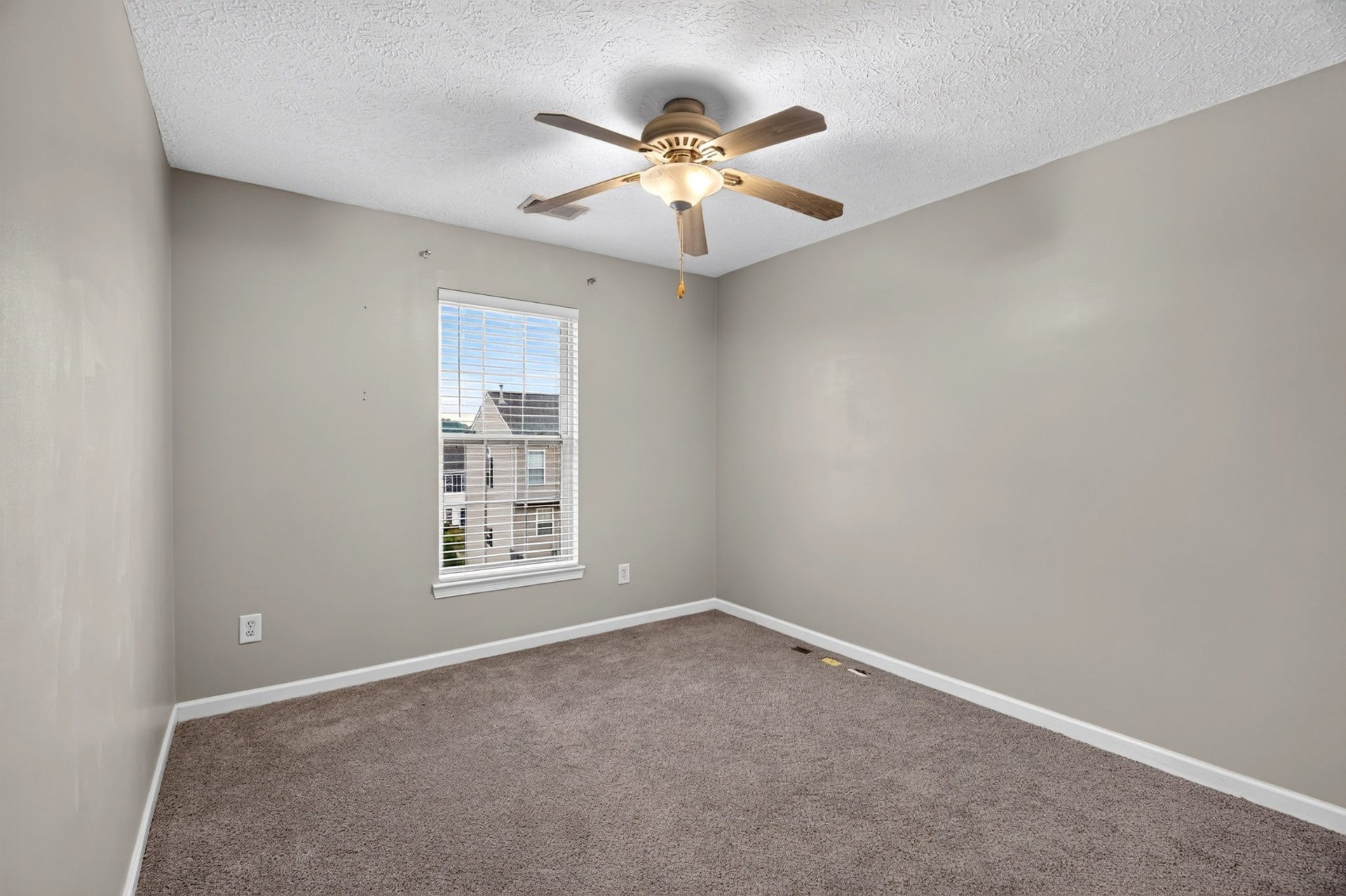 7277 Charlotte Pike, #214, Nashville, TN 37209 7277 Charlotte Pike, #214, Nashville, TN 37209