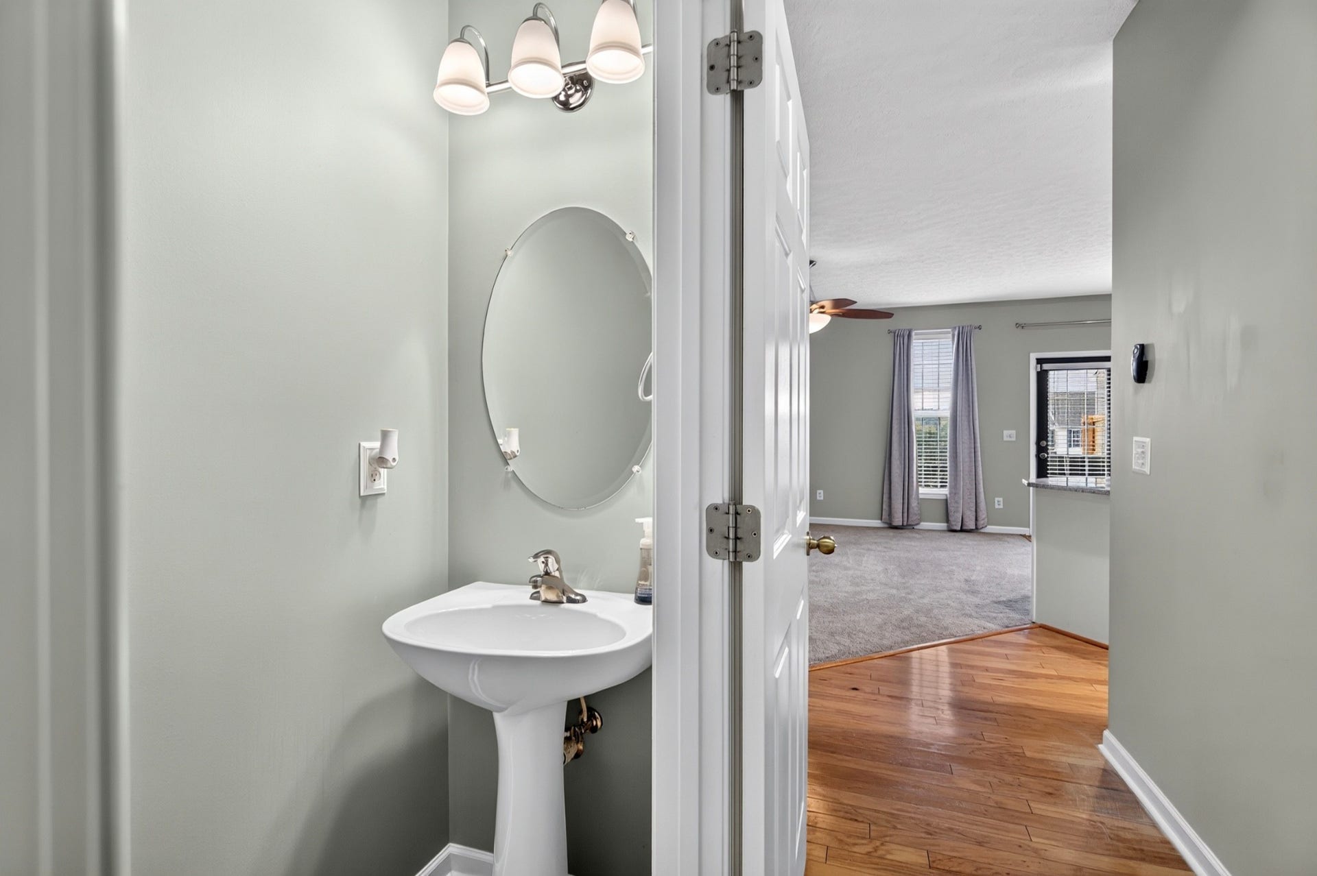 7277 Charlotte Pike, #214, Nashville, TN 37209 7277 Charlotte Pike, #214, Nashville, TN 37209