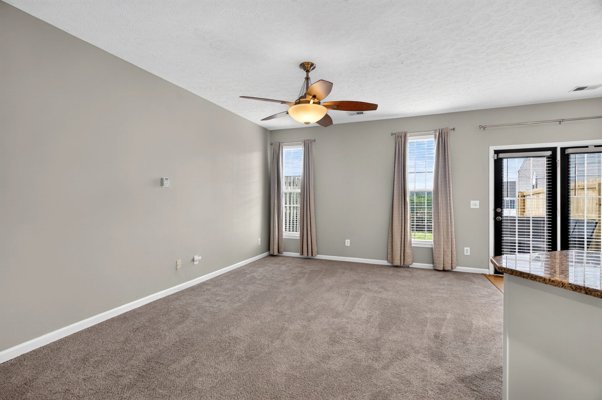 7277 Charlotte Pike, #214, Nashville, TN 37209 7277 Charlotte Pike, #214, Nashville, TN 37209