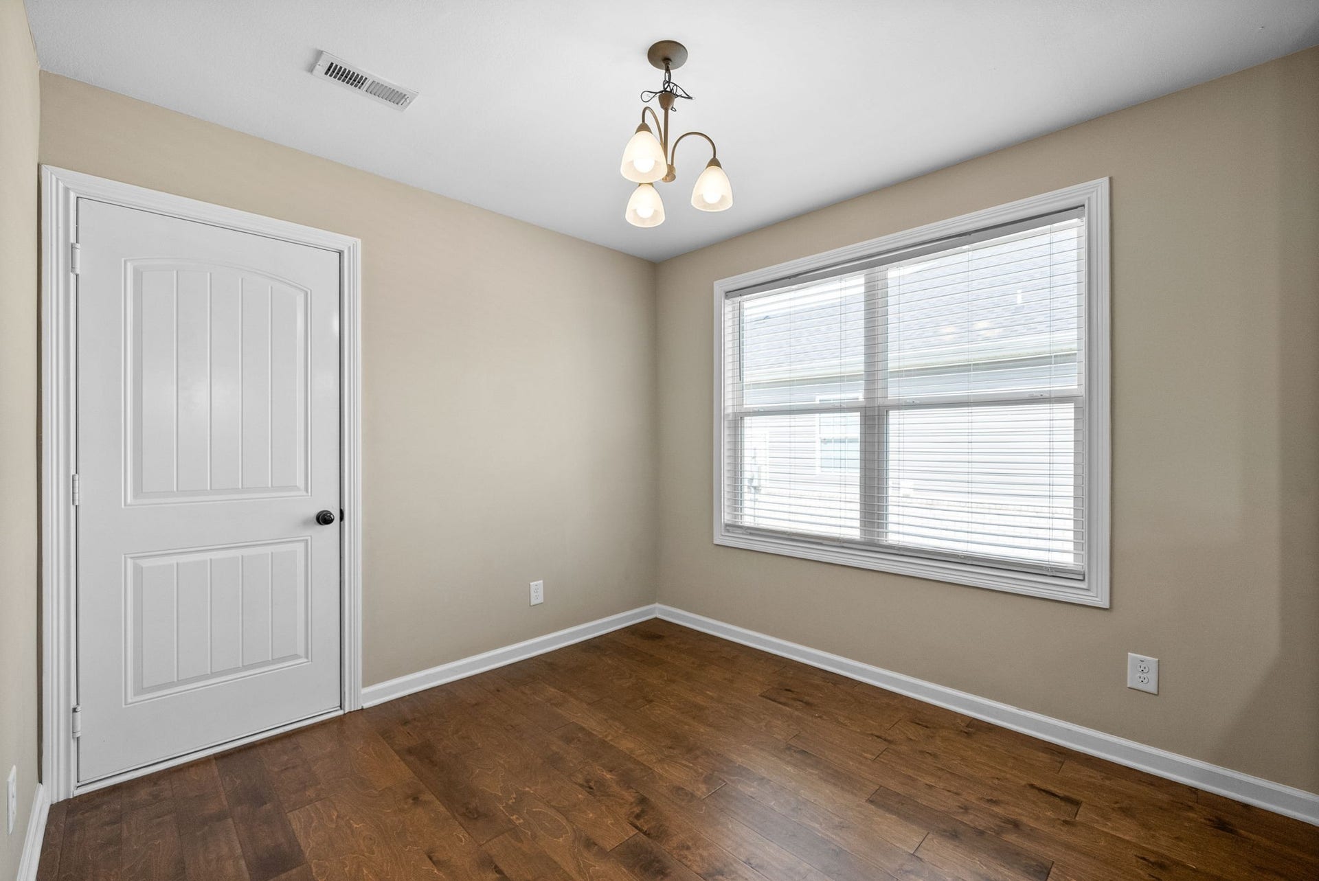 358 Wingfield Dr, Clarksville, TN 37043 358 Wingfield Dr, Clarksville, TN 37043