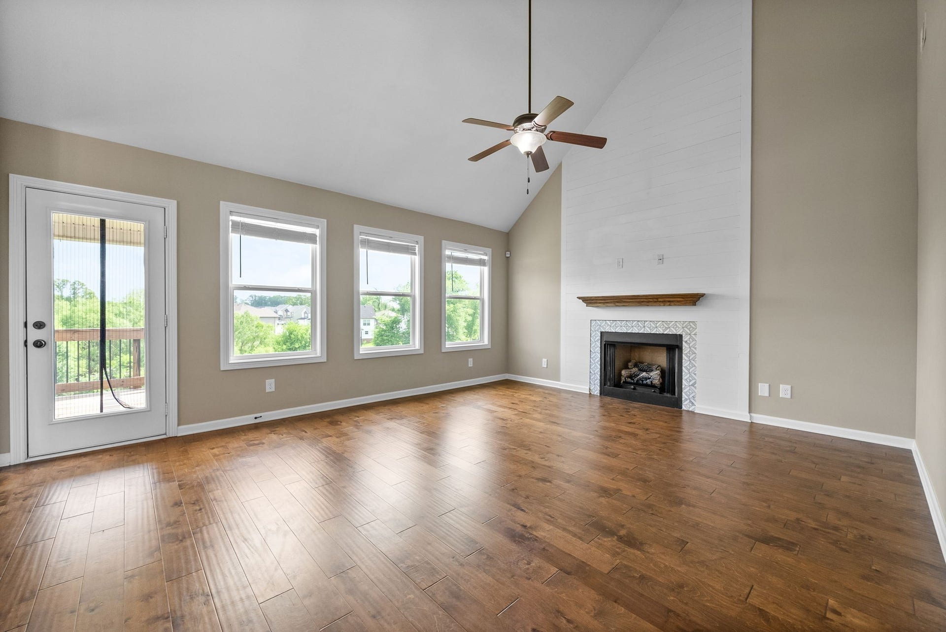 358 Wingfield Dr, Clarksville, TN 37043 358 Wingfield Dr, Clarksville, TN 37043