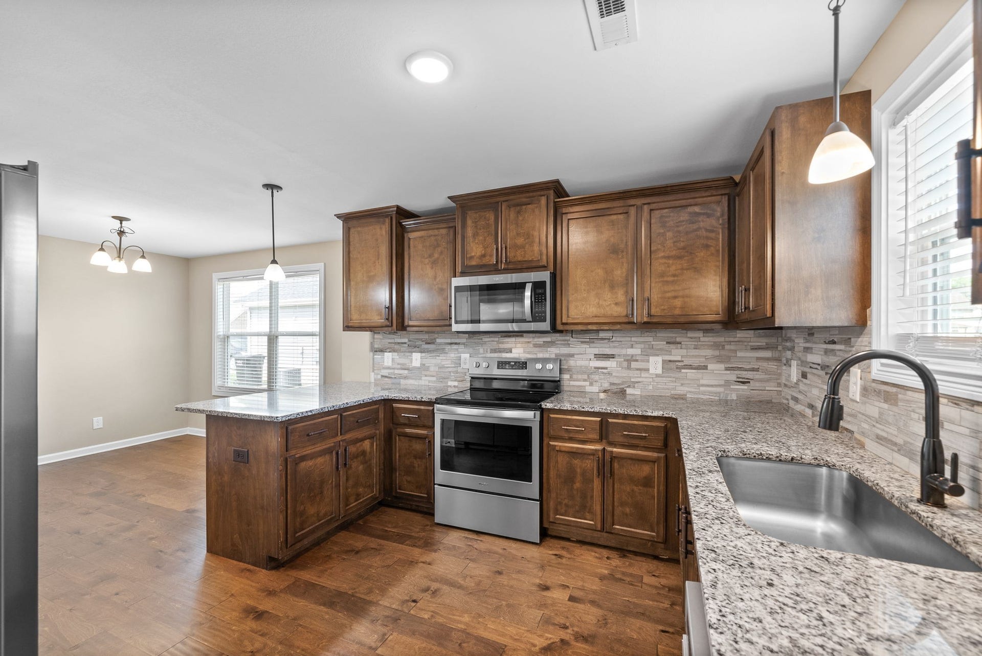358 Wingfield Dr, Clarksville, TN 37043 358 Wingfield Dr, Clarksville, TN 37043