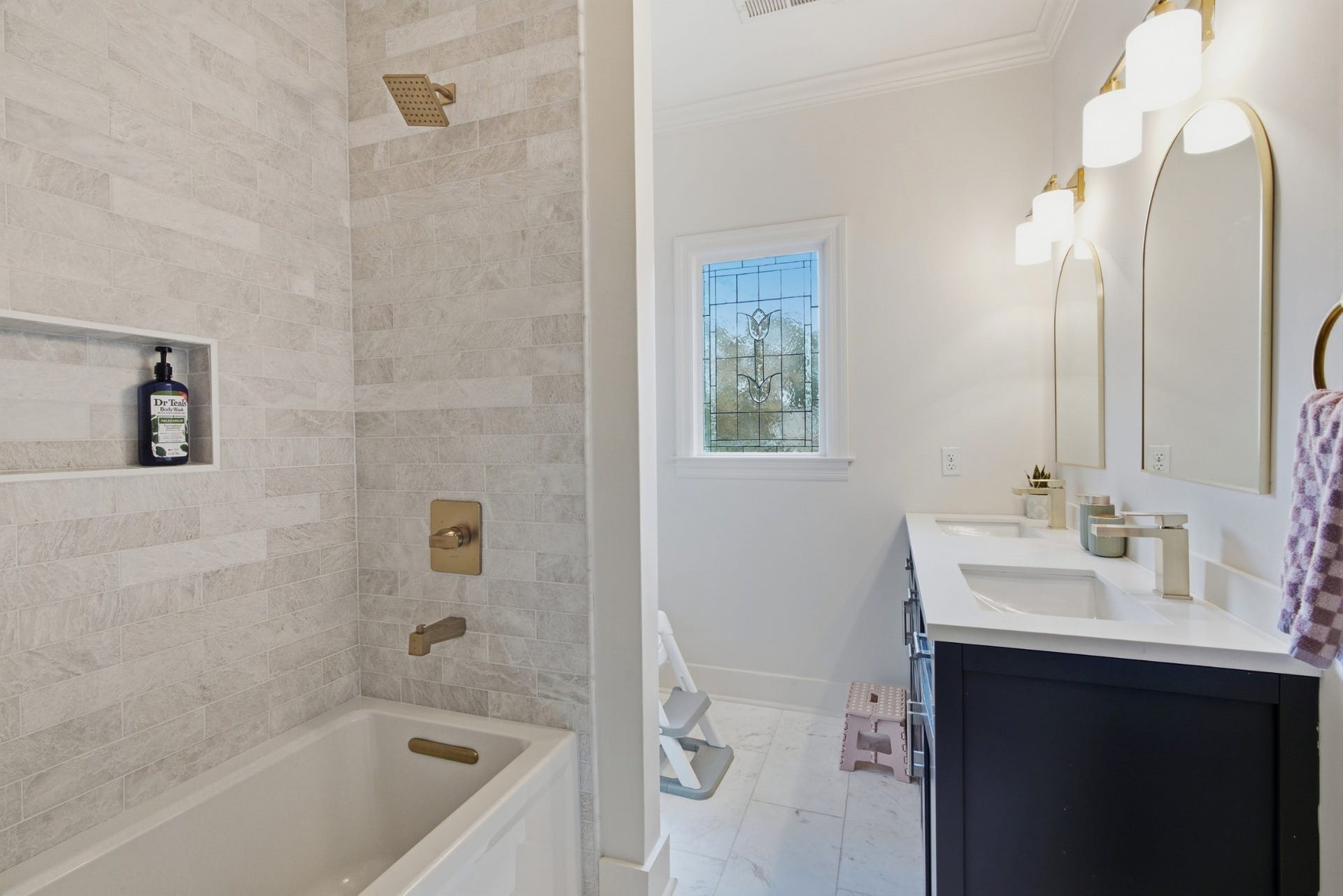 108 Sturbridge Dr, Franklin, TN 37064 108 Sturbridge Dr, Franklin, TN 37064