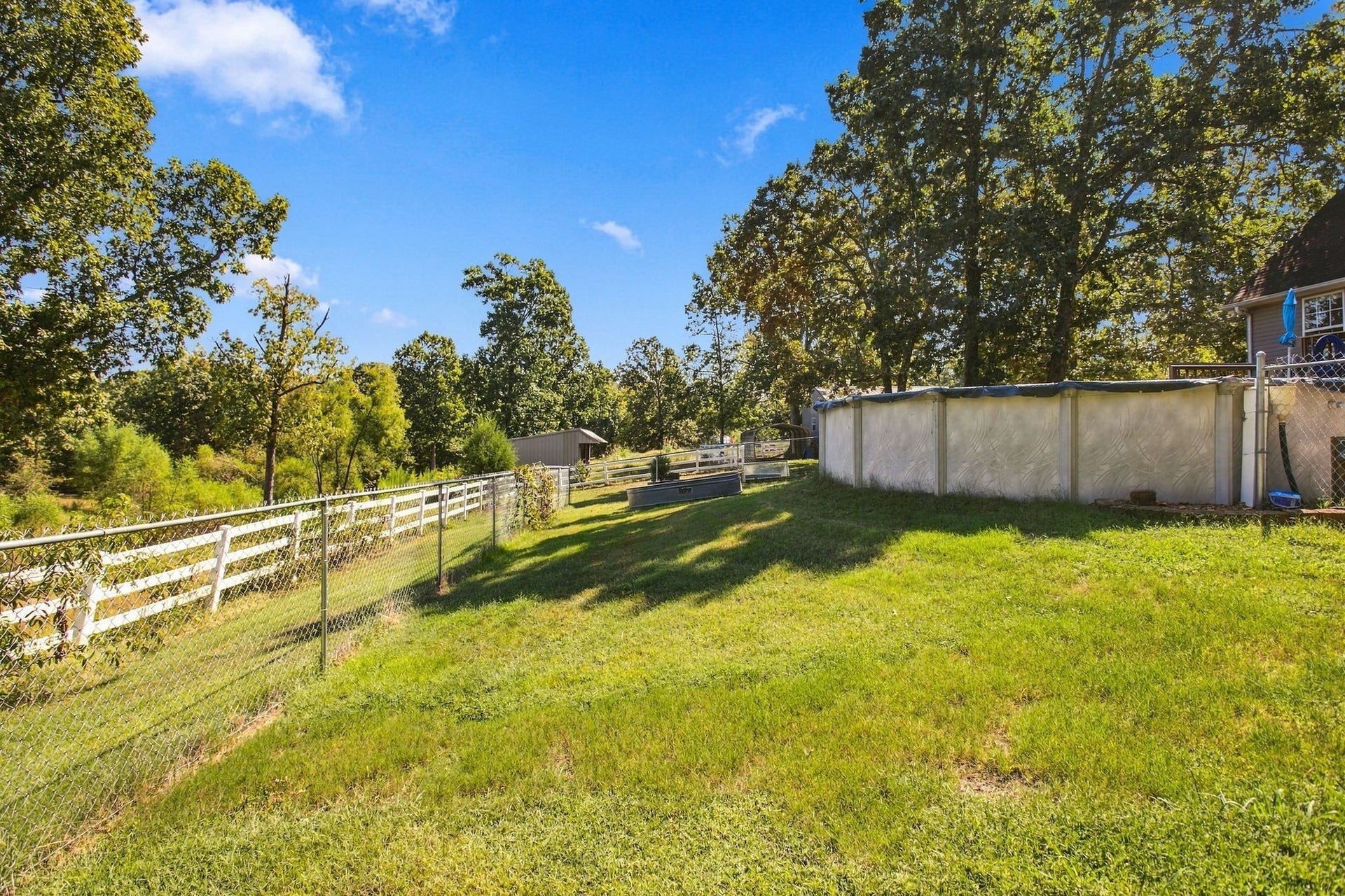 173 Mitchell St, Hohenwald, TN 38462 173 Mitchell St, Hohenwald, TN 38462