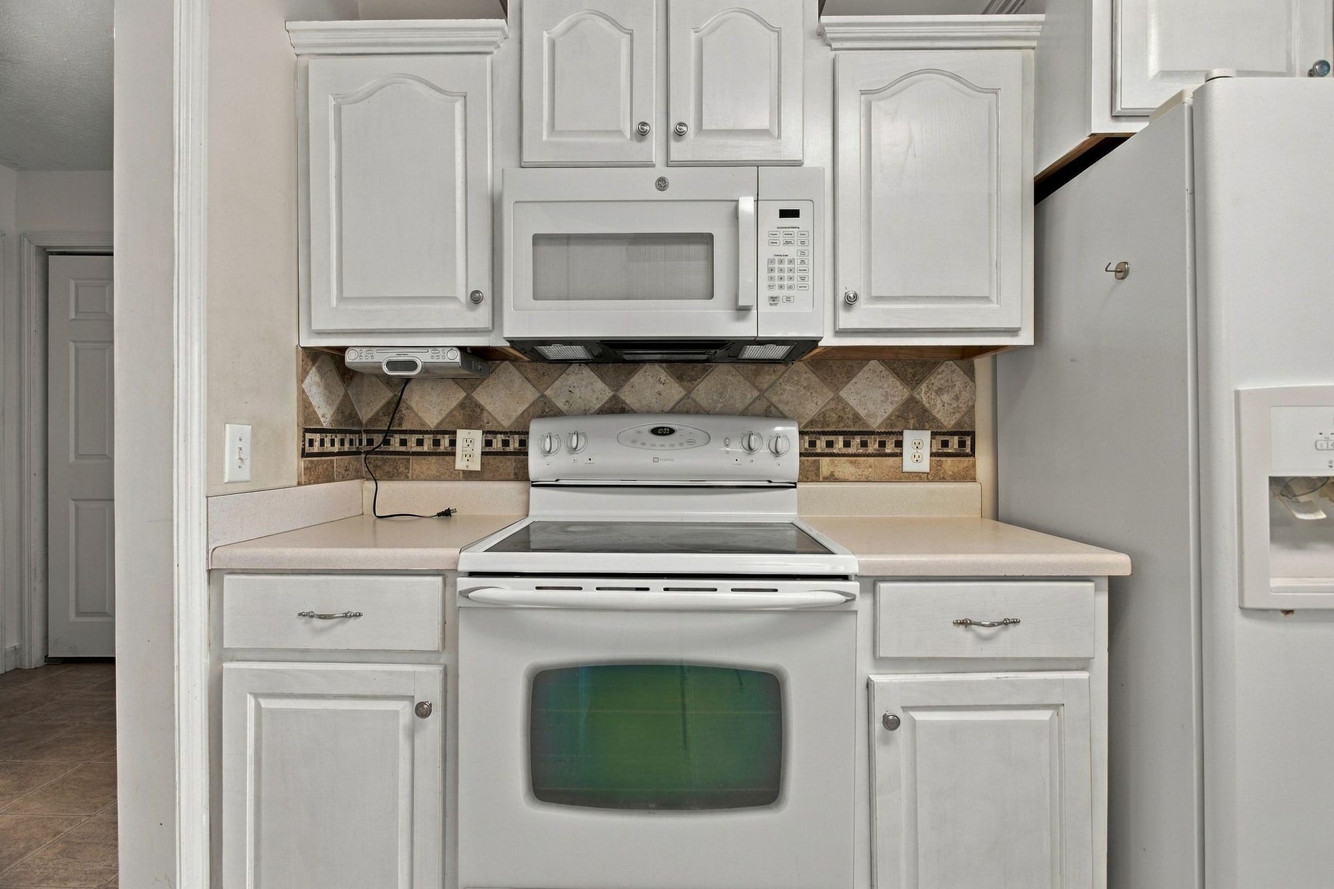 173 Mitchell St, Hohenwald, TN 38462 173 Mitchell St, Hohenwald, TN 38462