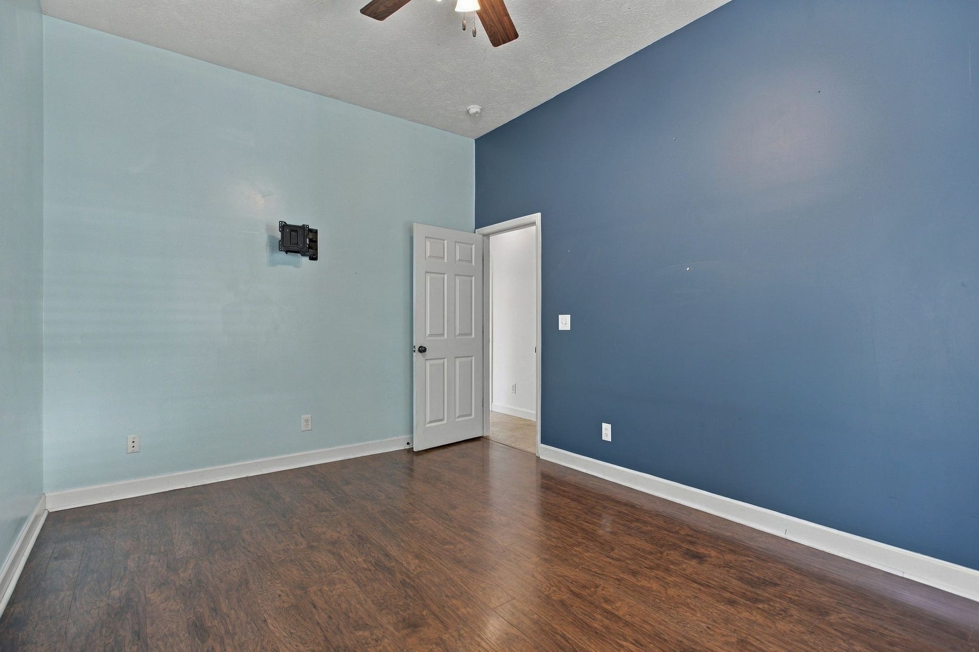 173 Mitchell St, Hohenwald, TN 38462 173 Mitchell St, Hohenwald, TN 38462