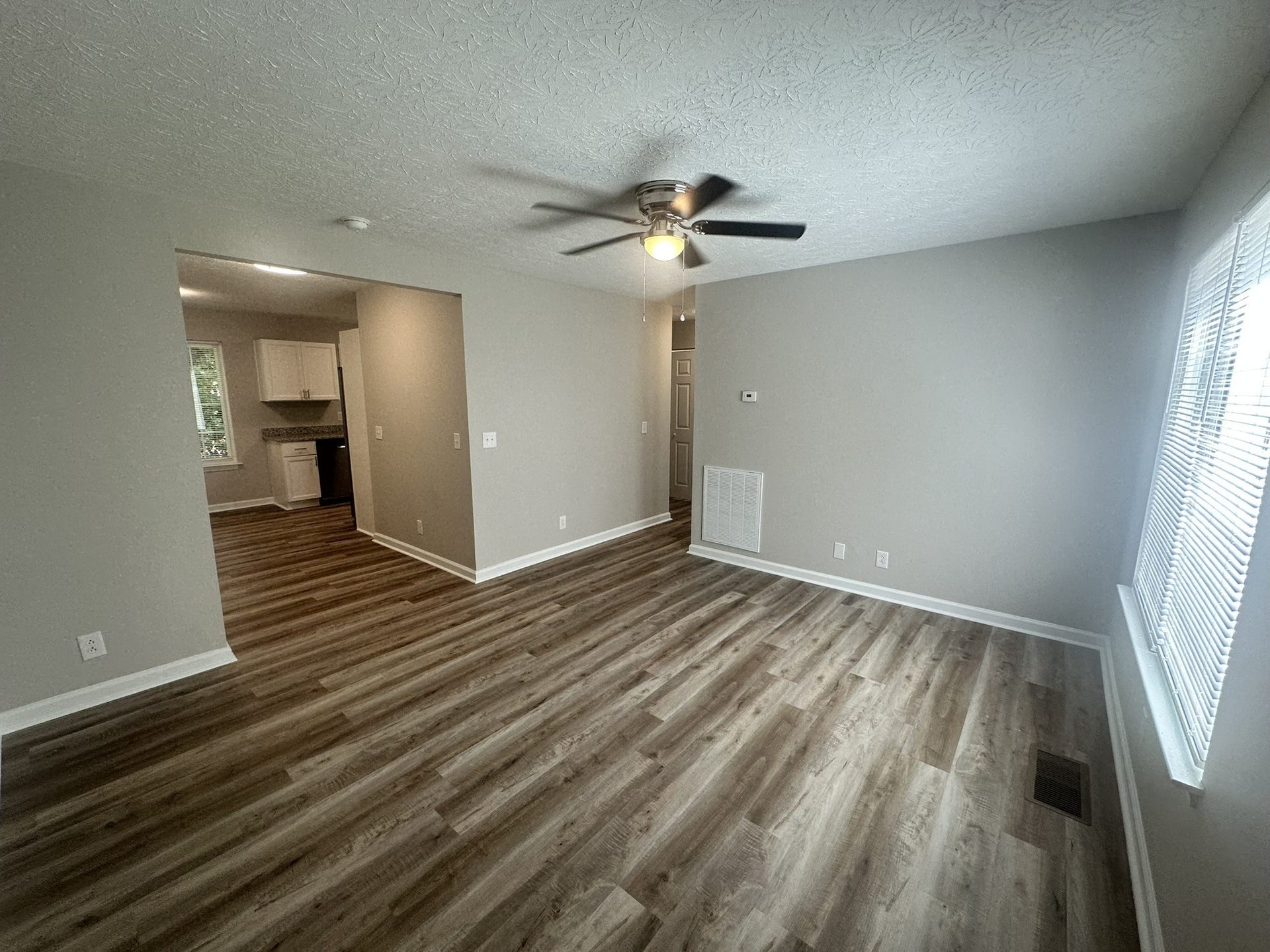 1506 Batts Blvd, #5, Springfield, TN 37172 Open and Airy: Enjoy the sleek, brand-new LVP flooring and an open layout perfect for entertaining friends or enjoying a quiet night in.