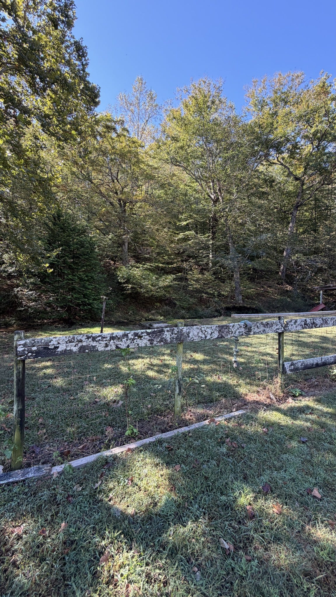 933 Weakley Creek Rd, Lawrenceburg, TN 38464 933 Weakley Creek Rd, Lawrenceburg, TN 38464