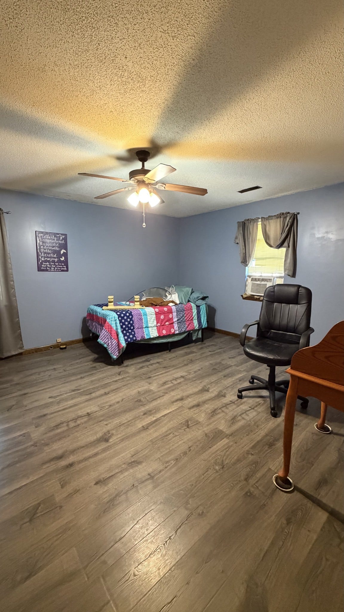 933 Weakley Creek Rd, Lawrenceburg, TN 38464 933 Weakley Creek Rd, Lawrenceburg, TN 38464