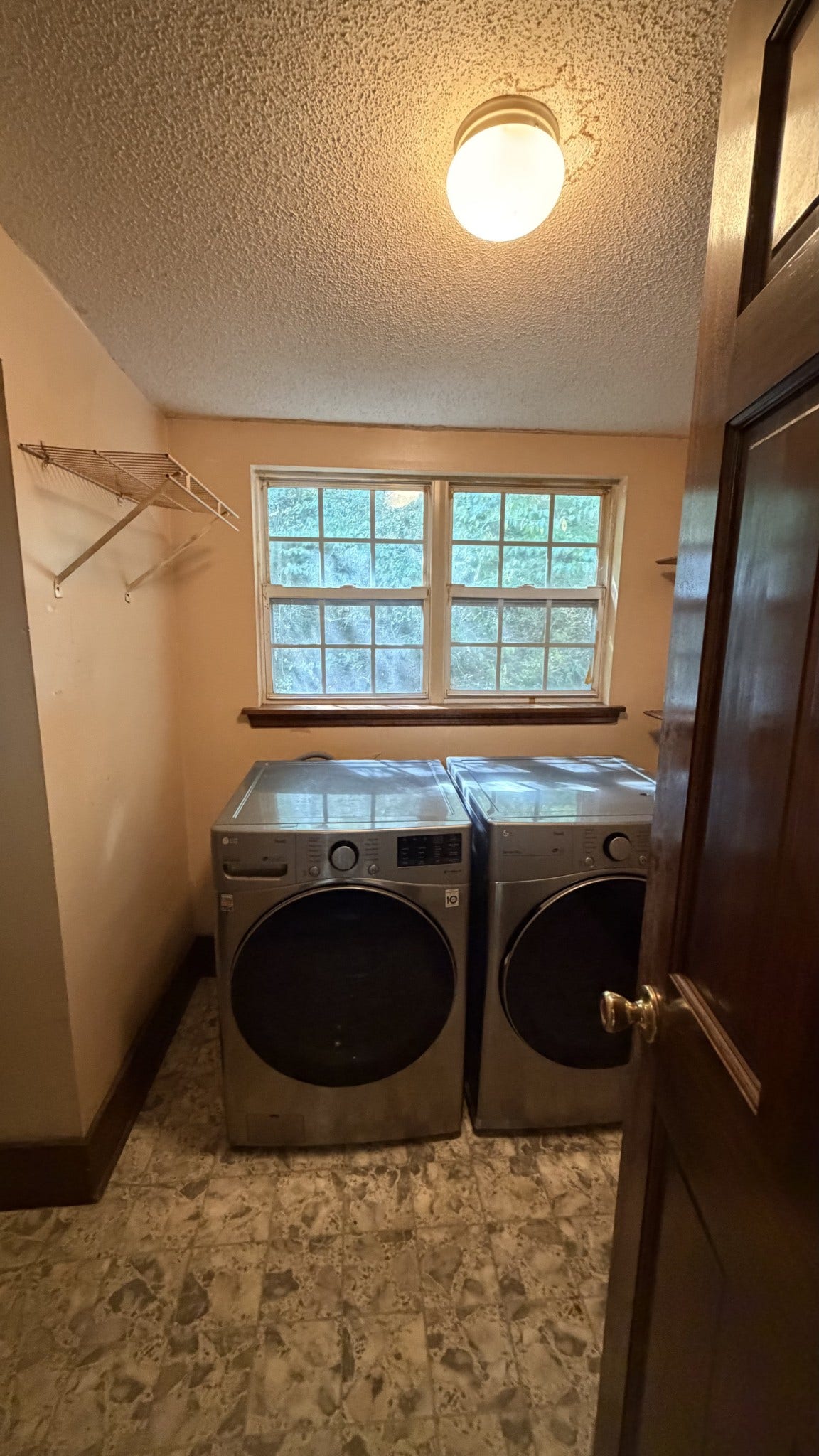933 Weakley Creek Rd, Lawrenceburg, TN 38464 933 Weakley Creek Rd, Lawrenceburg, TN 38464