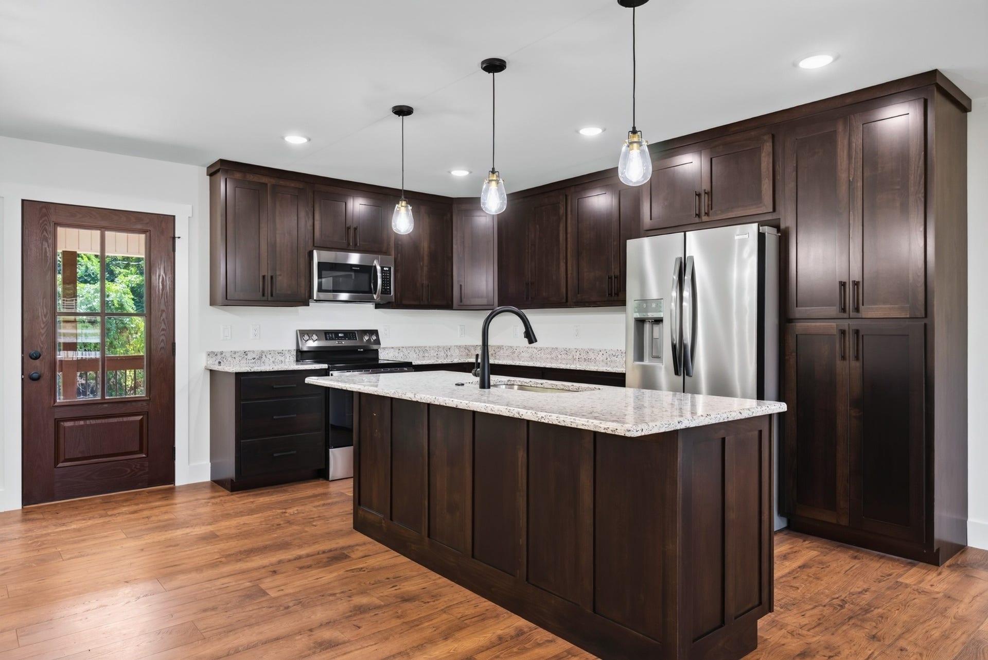 5694 Bob Lynn Rd, Cookeville, TN 38501 5694 Bob Lynn Rd, Cookeville, TN 38501