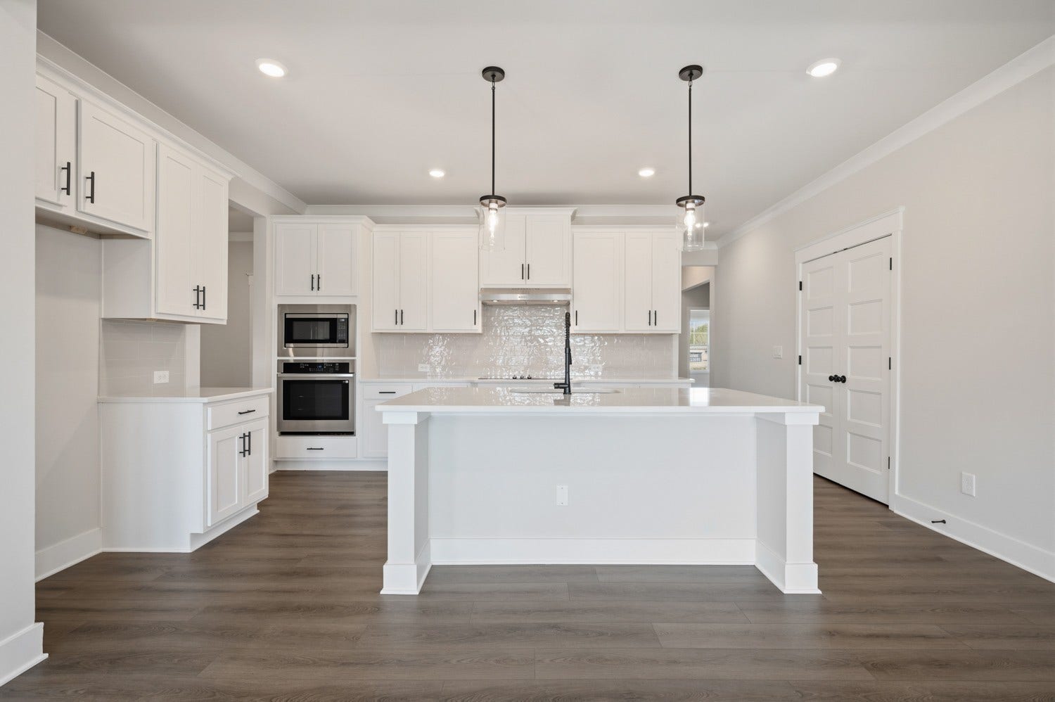 **Photos of model home and may not match subject property**