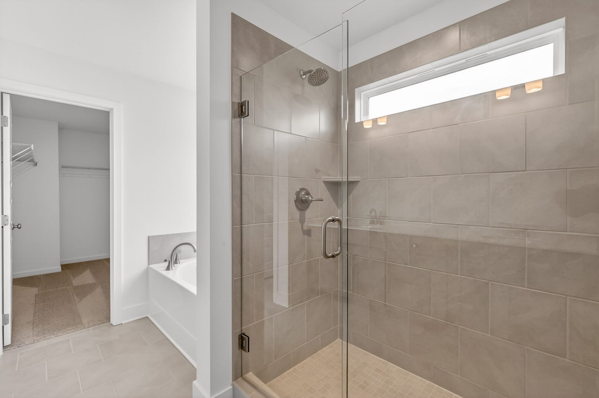 **Photos of model home and may not match subject property**