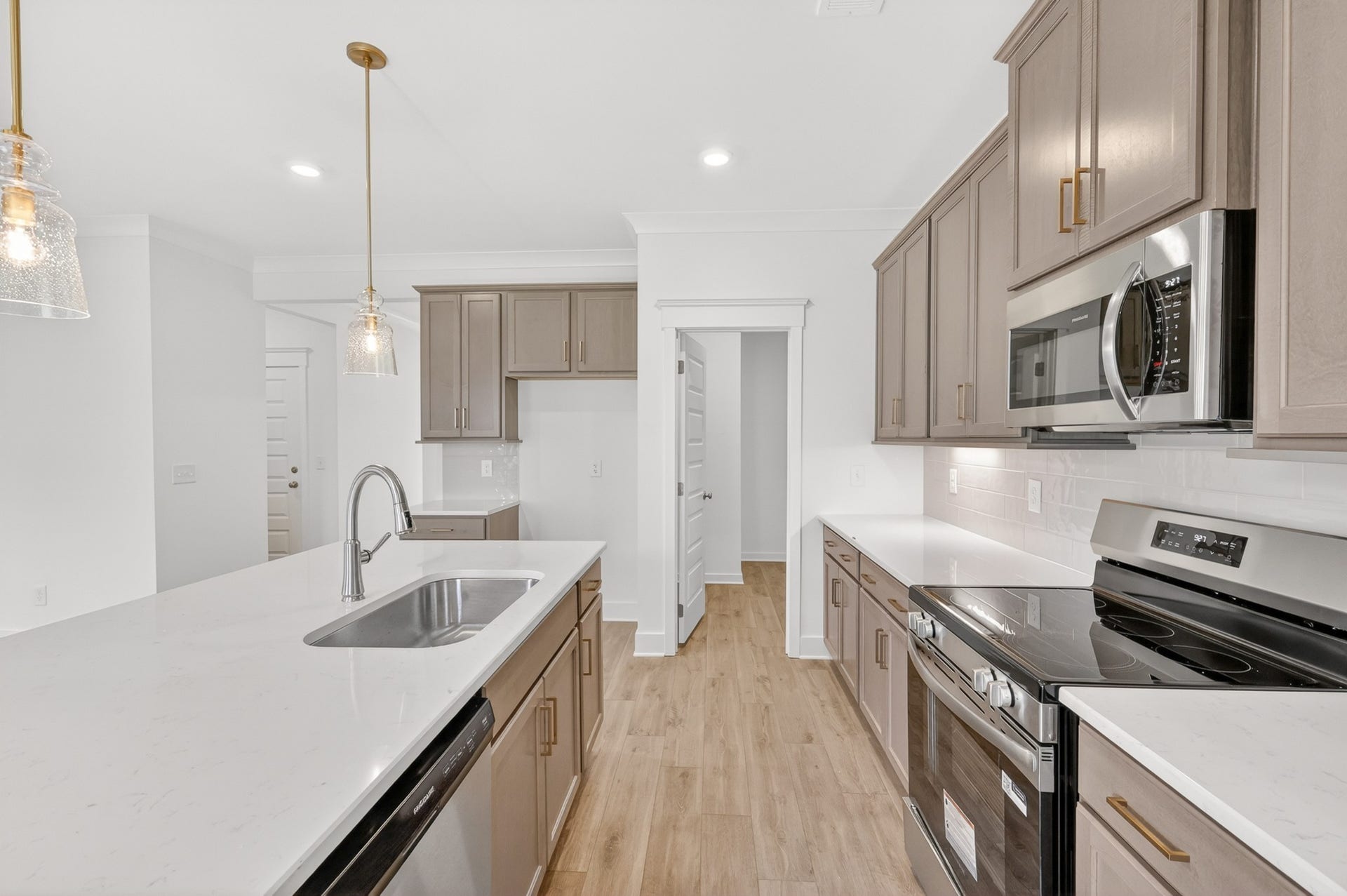 **Photos of model home and may not match subject property**