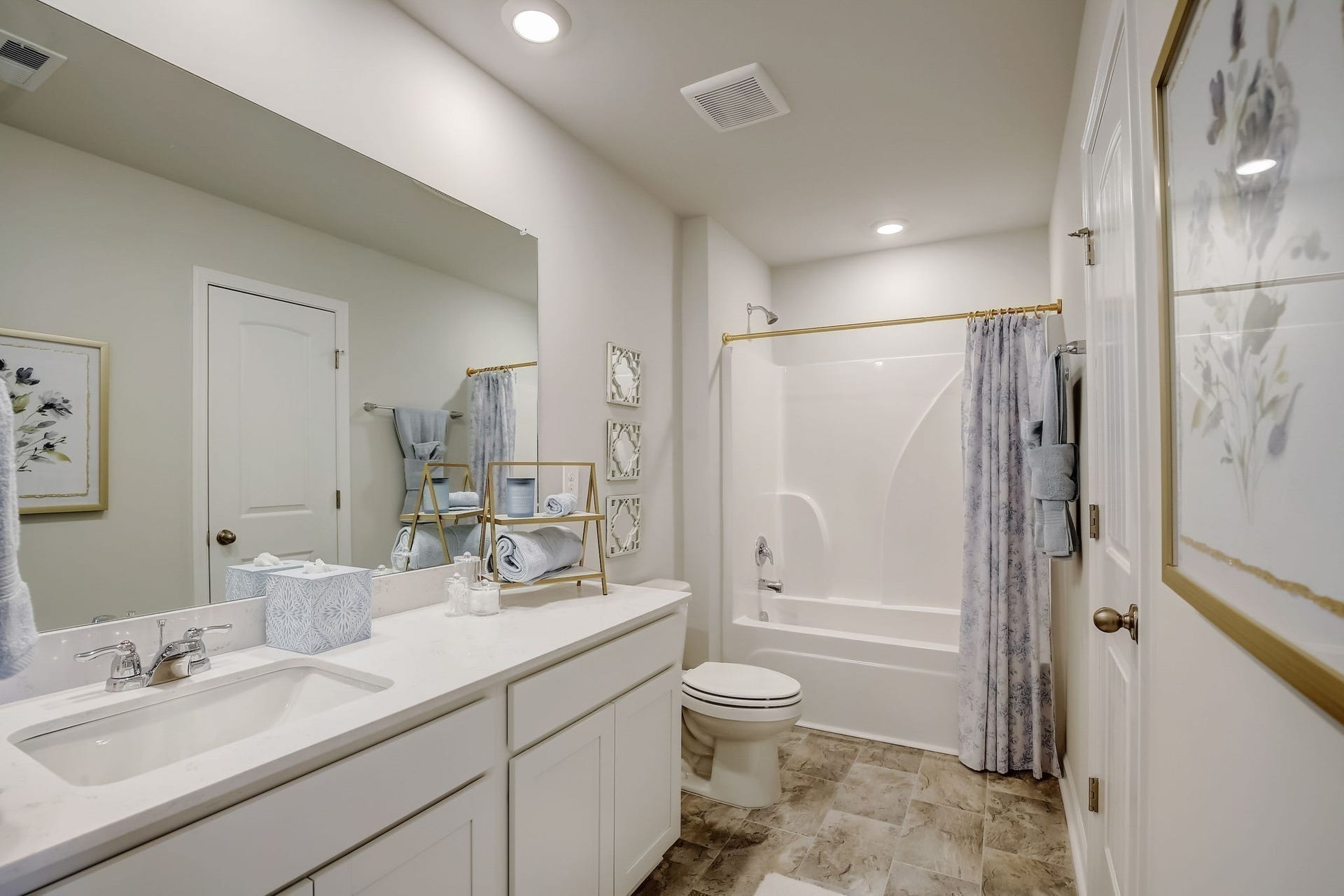 2226 Harlequin Point, Lebanon, TN 37090 2226 Harlequin Point, Lebanon, TN 37090