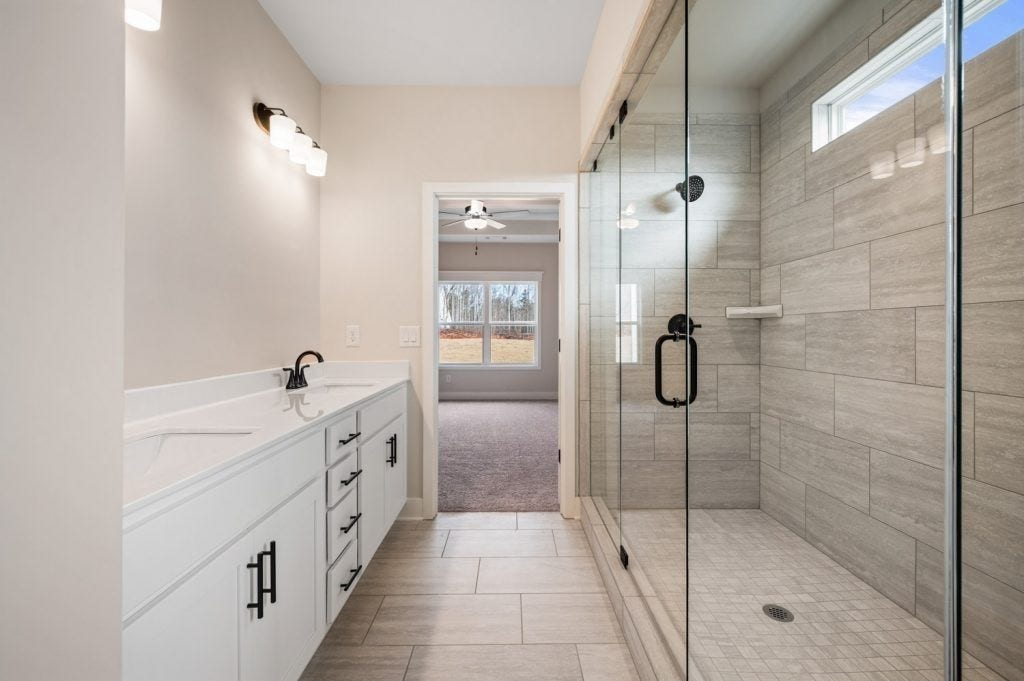 2417 Dandy Lane, White House, TN 37188 **Photos of model home and may not match subject property**