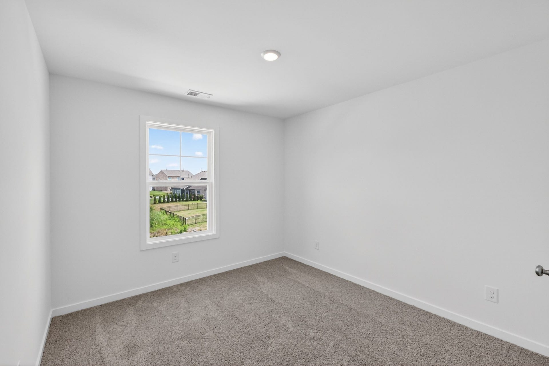 2884 Dandy Lane, White House, TN 37188 **Photos of model home and may not match subject property**