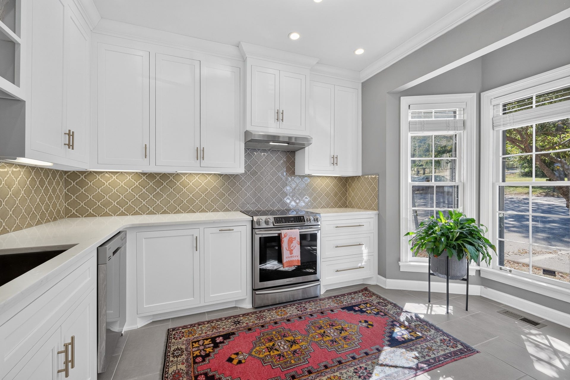 135 Matthew Ln, Nashville, TN 37215