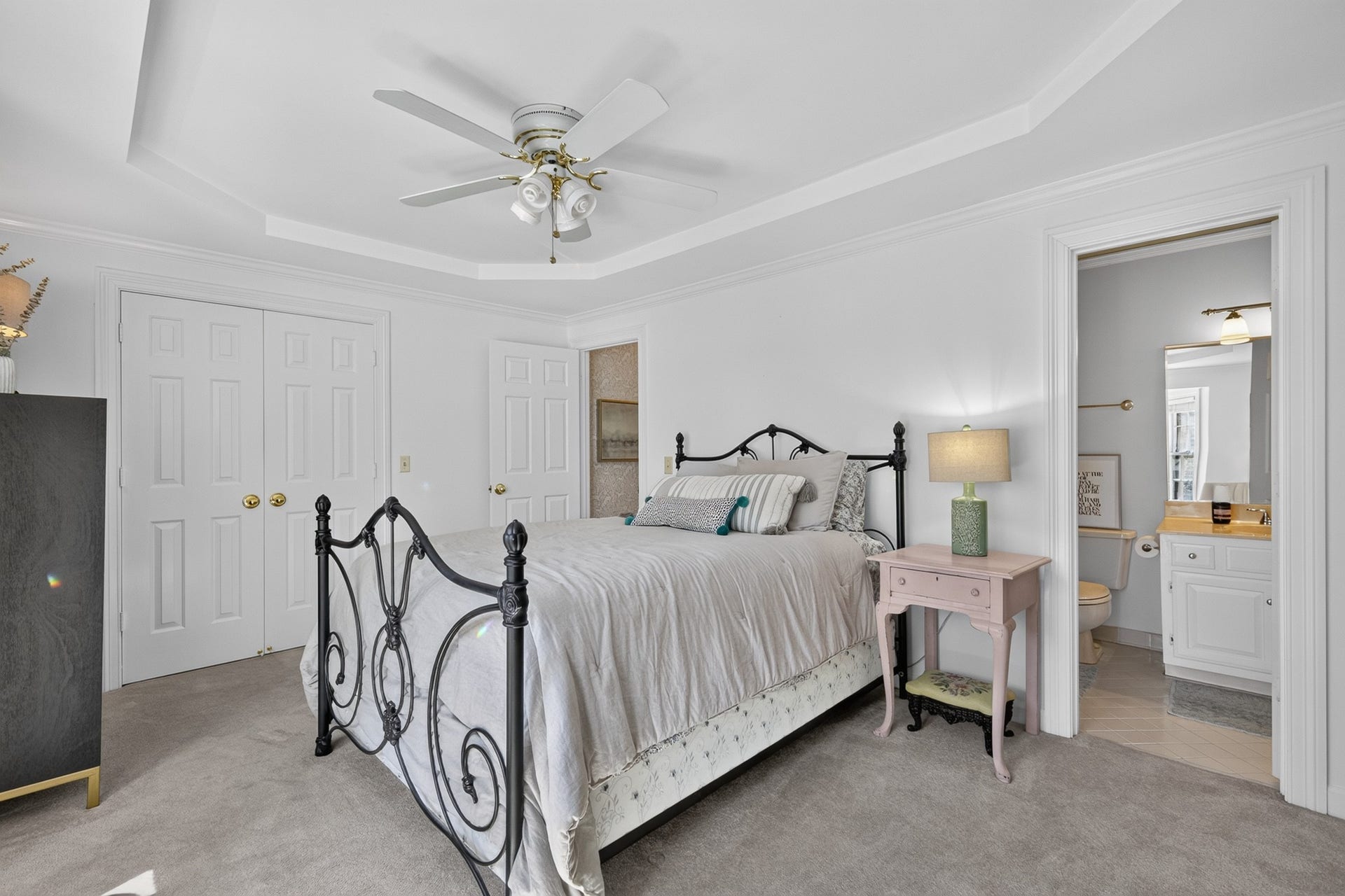 135 Matthew Ln, Nashville, TN 37215