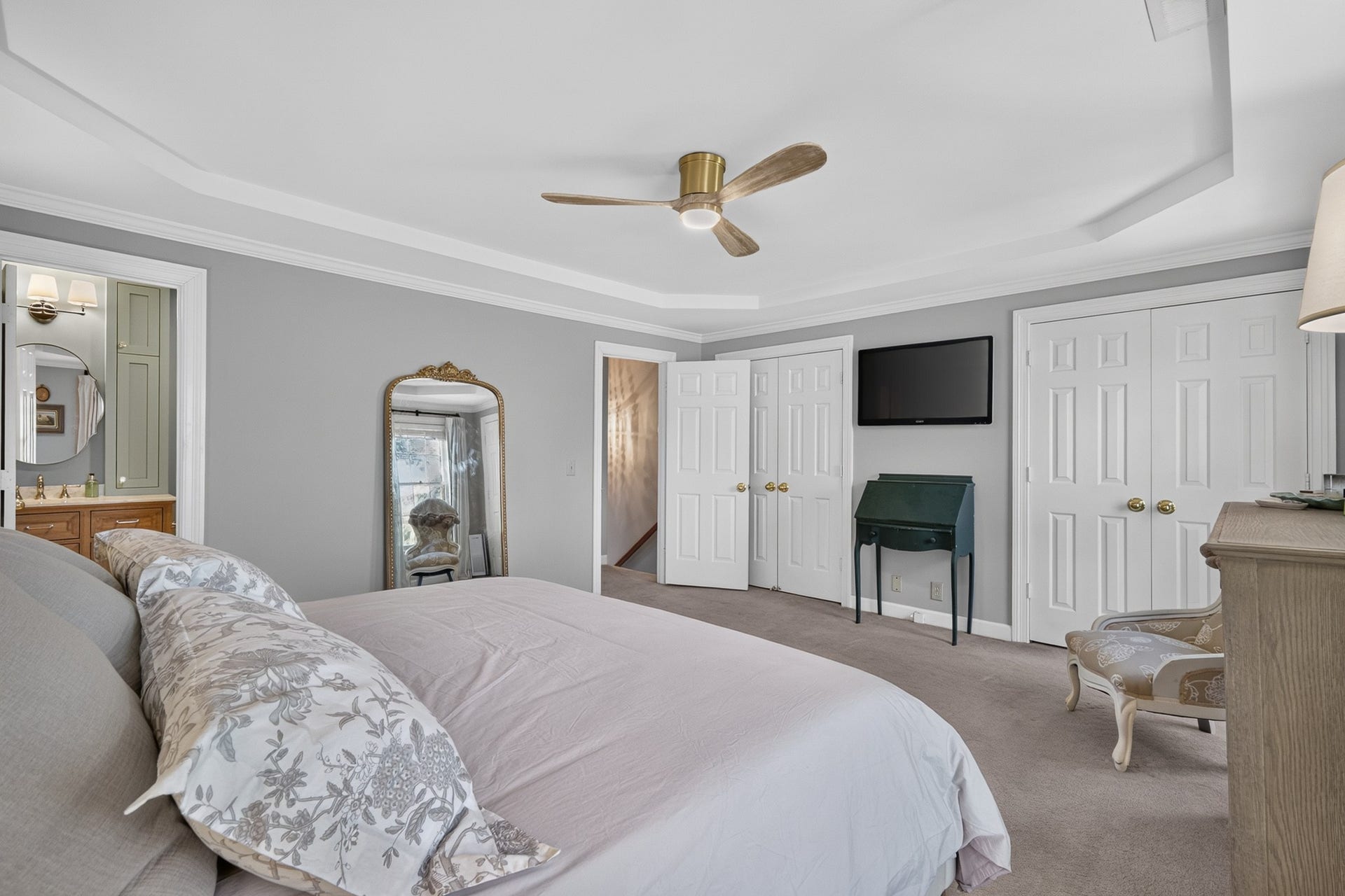 135 Matthew Ln, Nashville, TN 37215