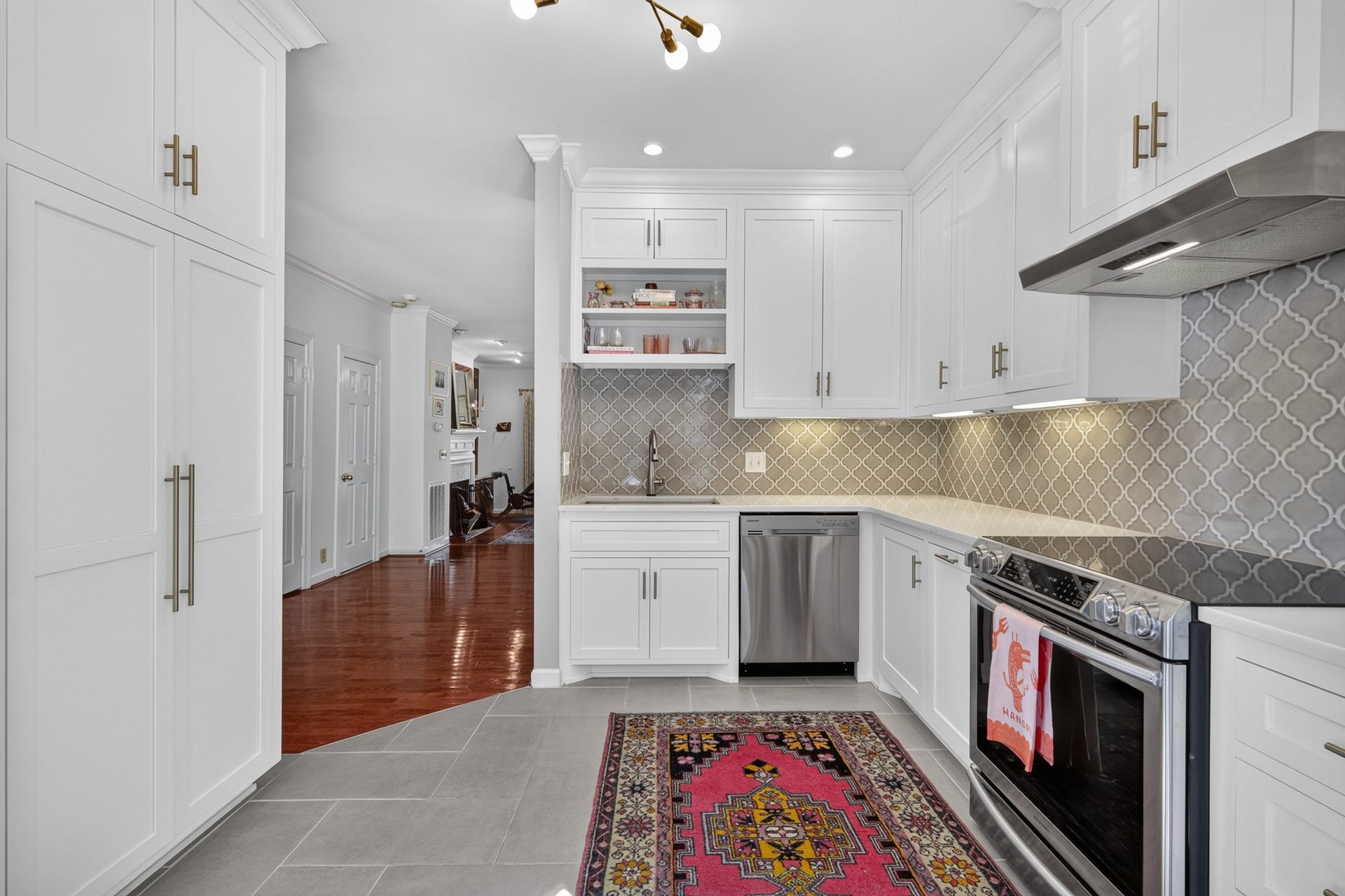 135 Matthew Ln, Nashville, TN 37215