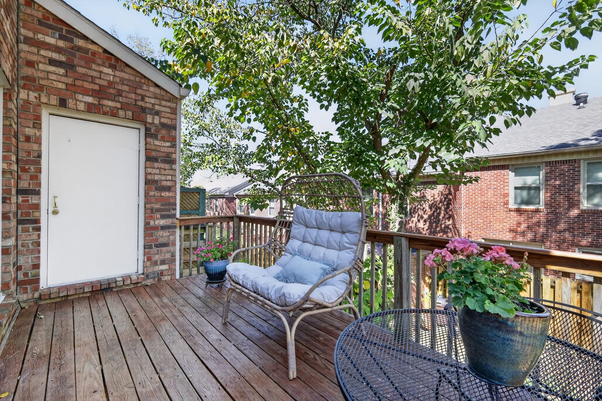 135 Matthew Ln, Nashville, TN 37215