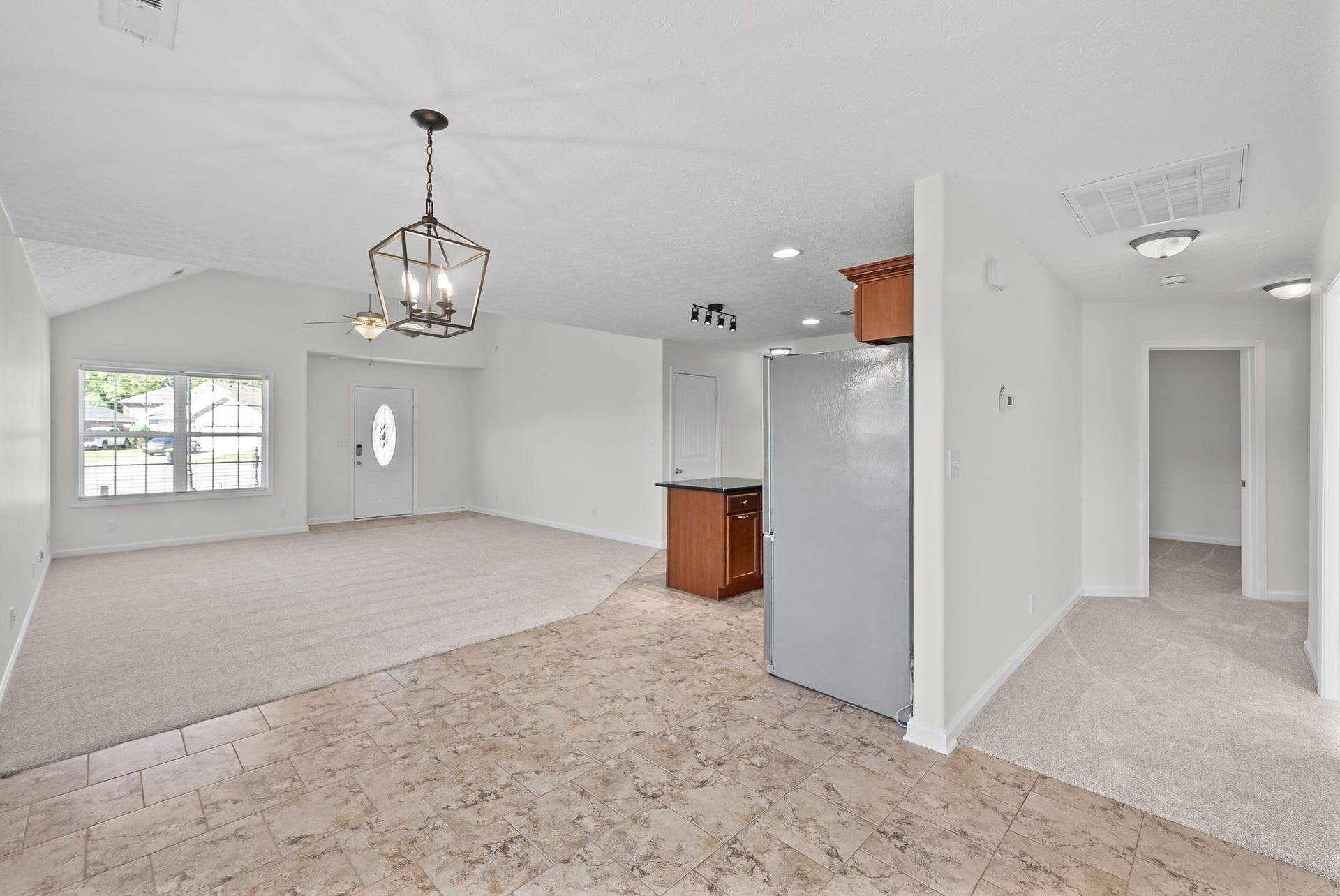 1027 Hendricks Court, Clarksville, TN 37040 1027 Hendricks Court, Clarksville, TN 37040