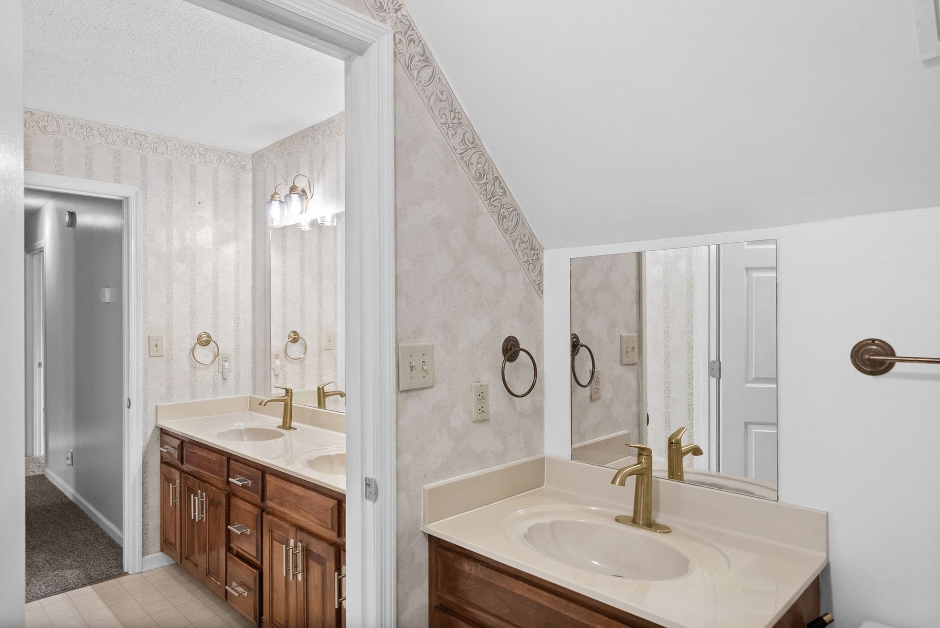 248 Longwood Ln, Clarksville, TN 37043 248 Longwood Ln, Clarksville, TN 37043