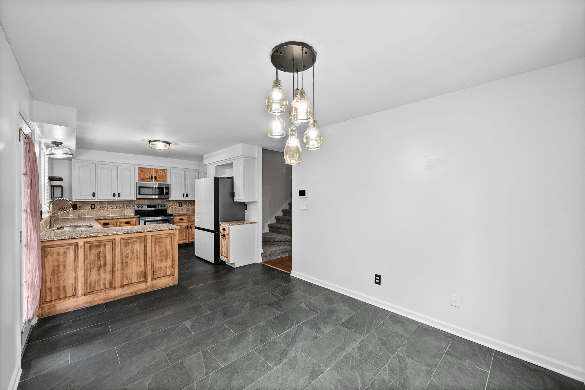 248 Longwood Ln, Clarksville, TN 37043 248 Longwood Ln, Clarksville, TN 37043