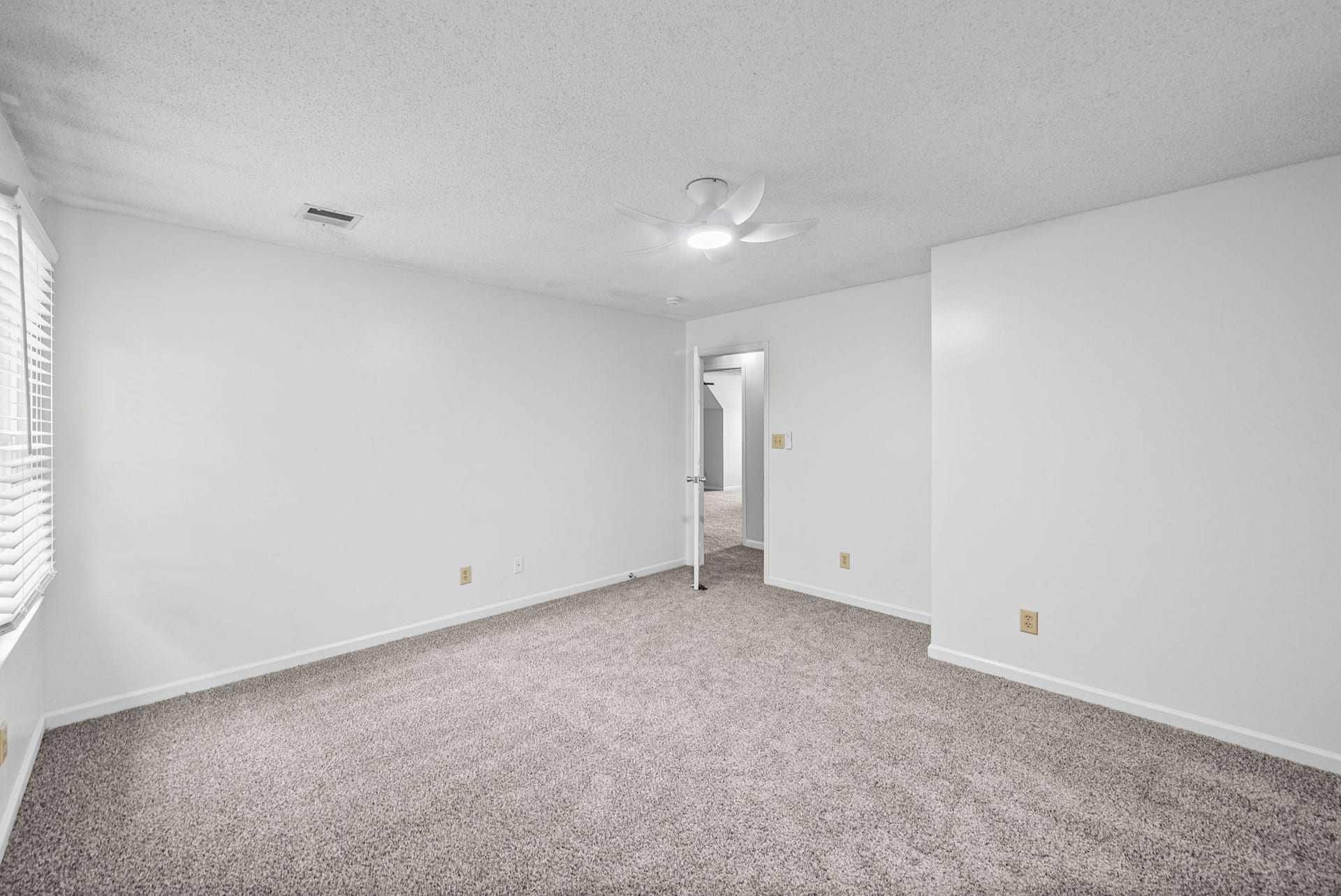 248 Longwood Ln, Clarksville, TN 37043 248 Longwood Ln, Clarksville, TN 37043