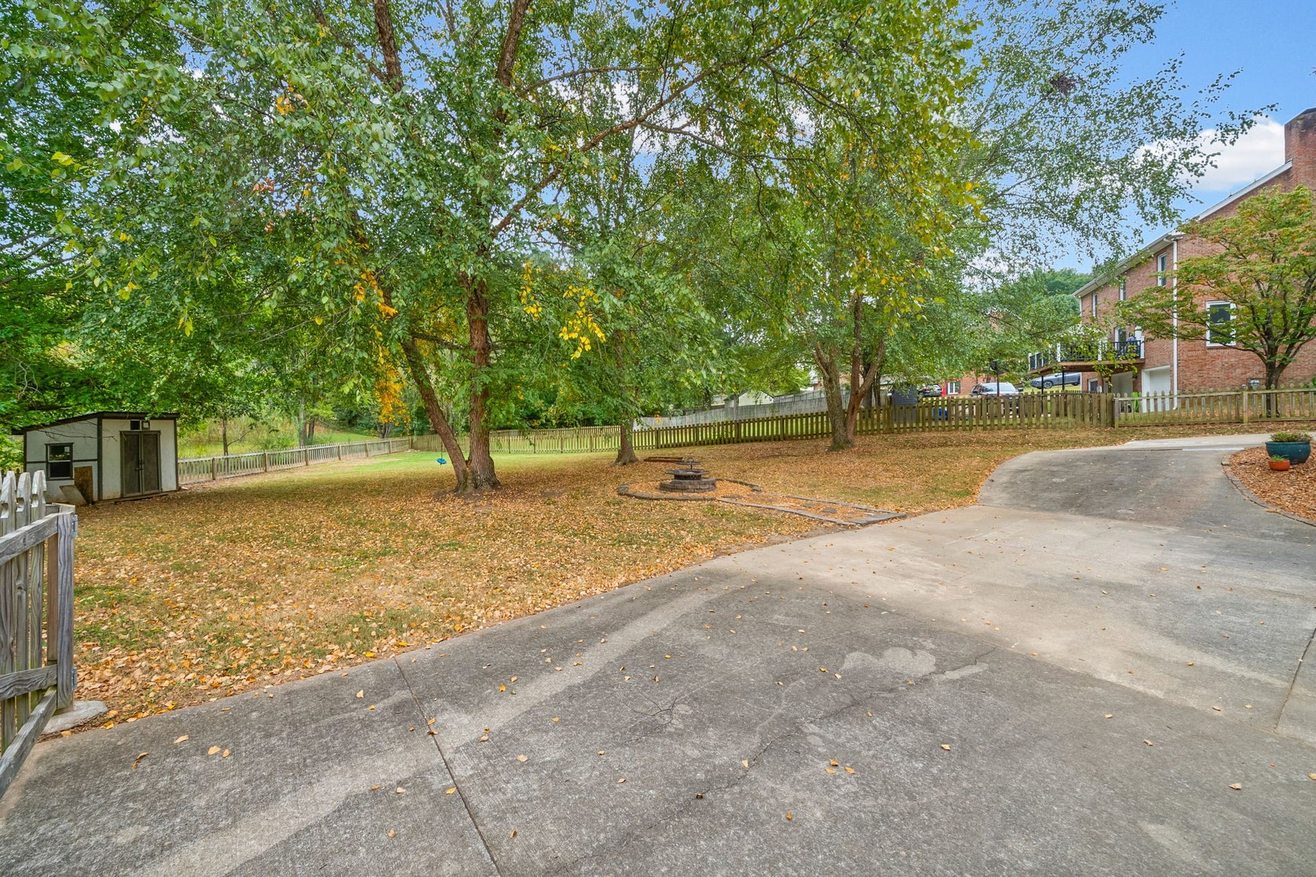 248 Longwood Ln, Clarksville, TN 37043 248 Longwood Ln, Clarksville, TN 37043