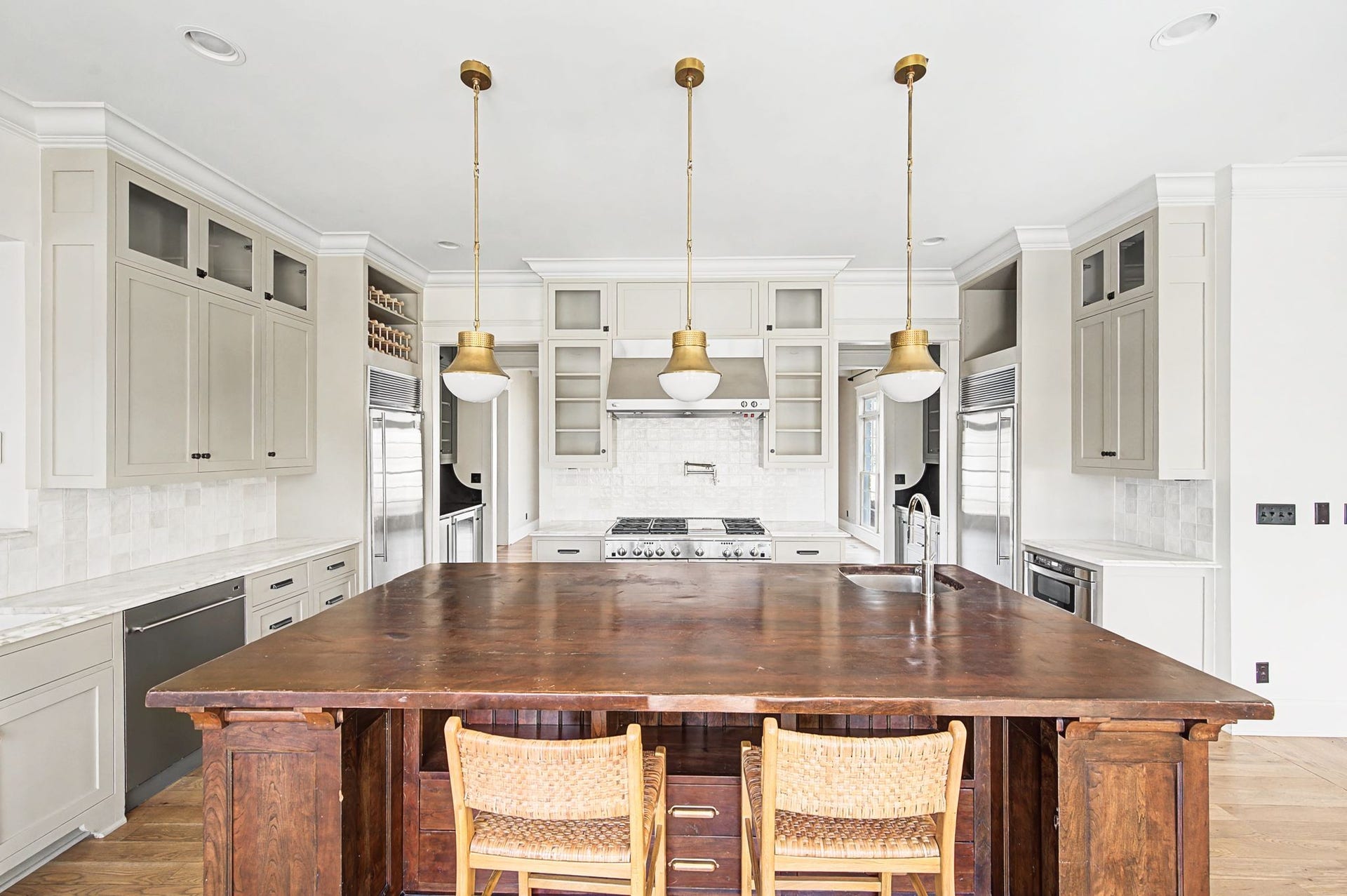 110 Balleroy Dr, Brentwood, TN 37027 110 Balleroy Dr, Brentwood, TN 37027