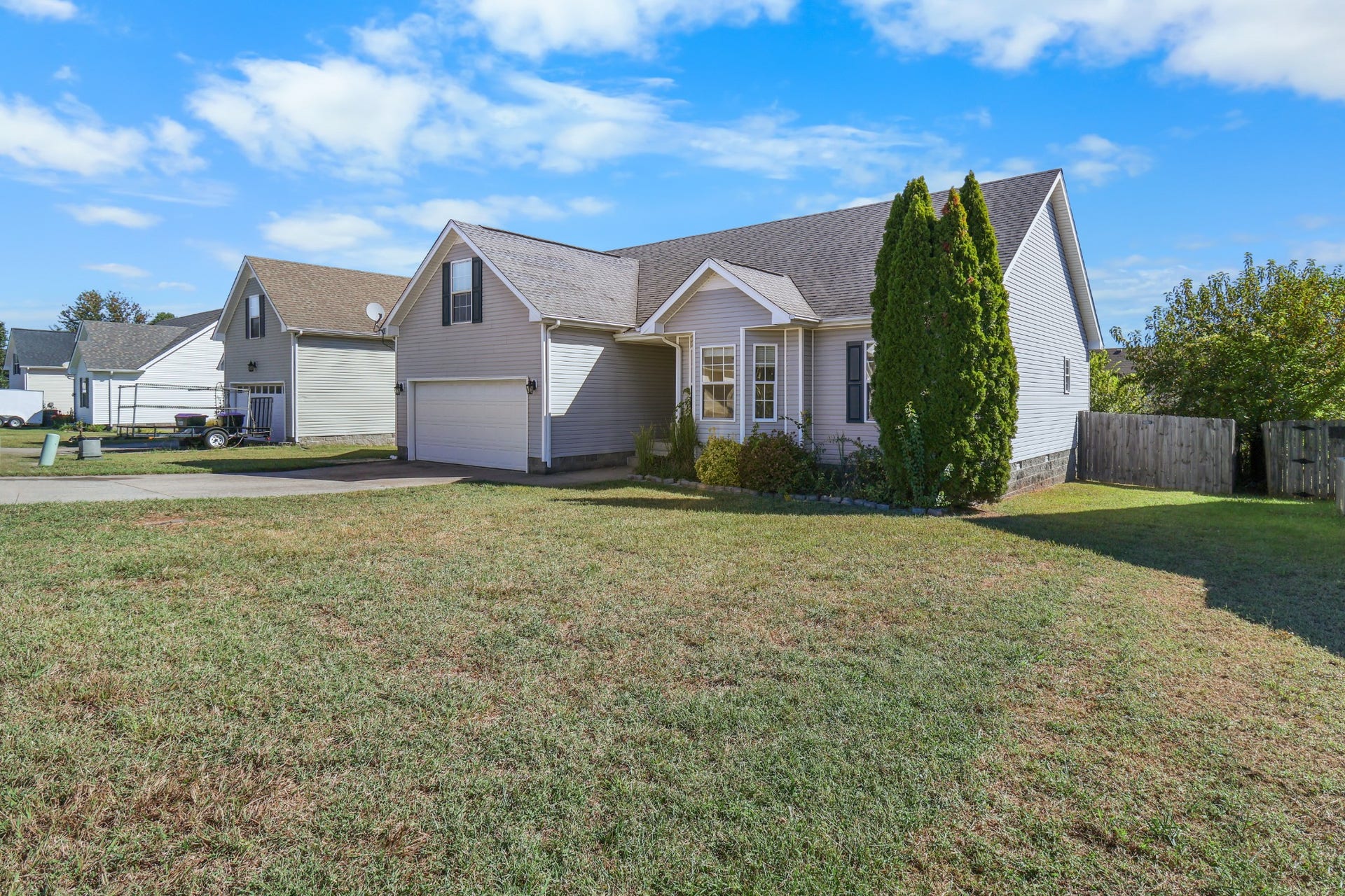 3661 S Naples Ct, Clarksville, TN 37040 3661 S Naples Ct, Clarksville, TN 37040