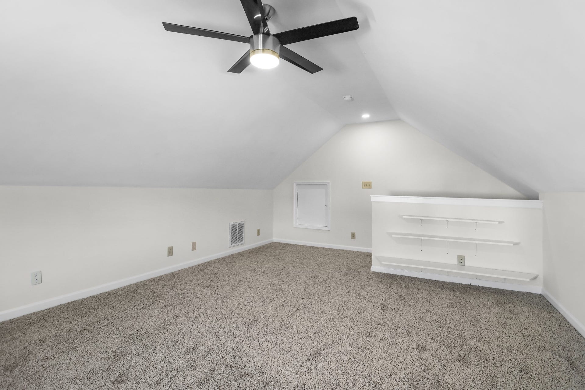 3661 S Naples Ct, Clarksville, TN 37040 3661 S Naples Ct, Clarksville, TN 37040