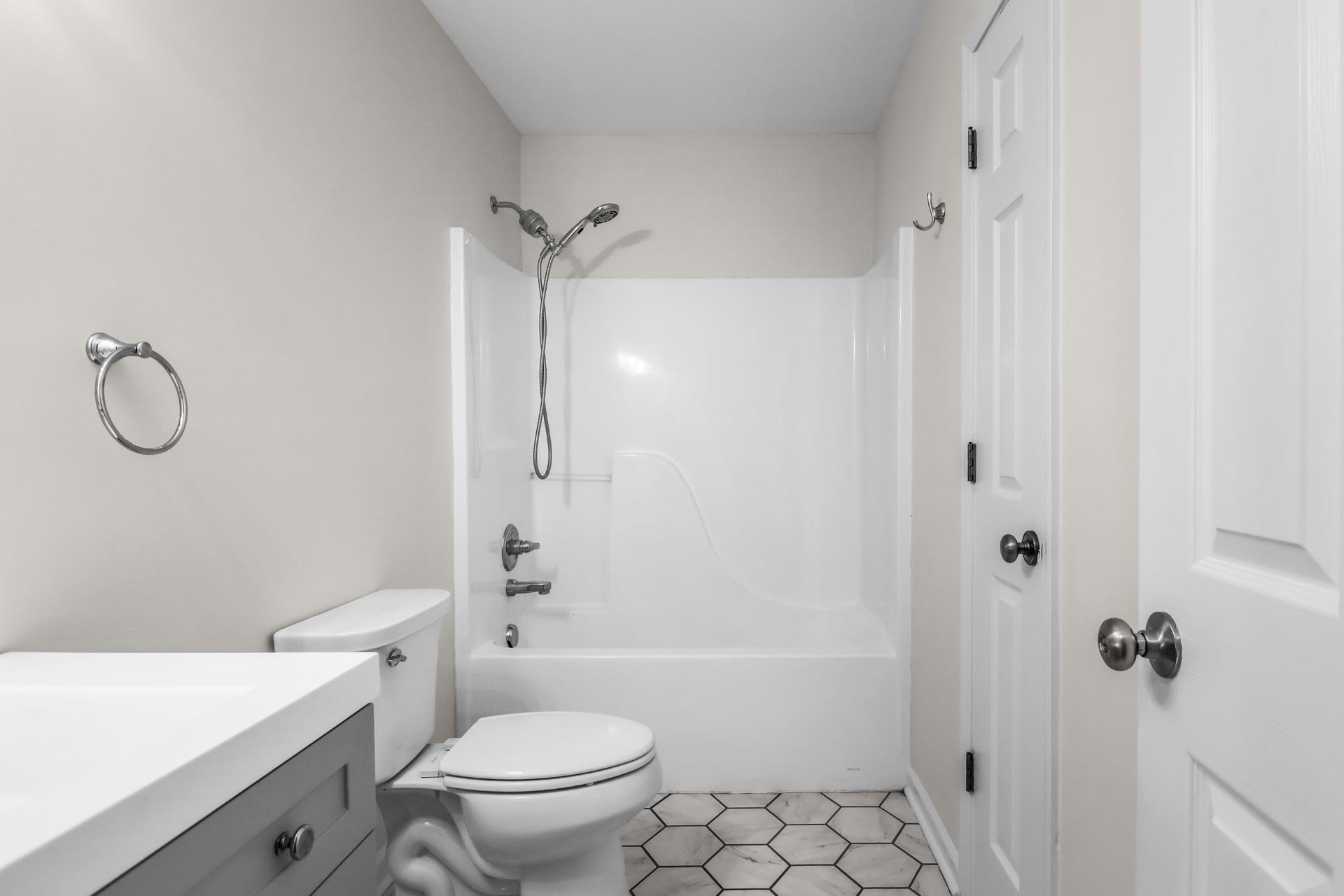 3661 S Naples Ct, Clarksville, TN 37040 3661 S Naples Ct, Clarksville, TN 37040