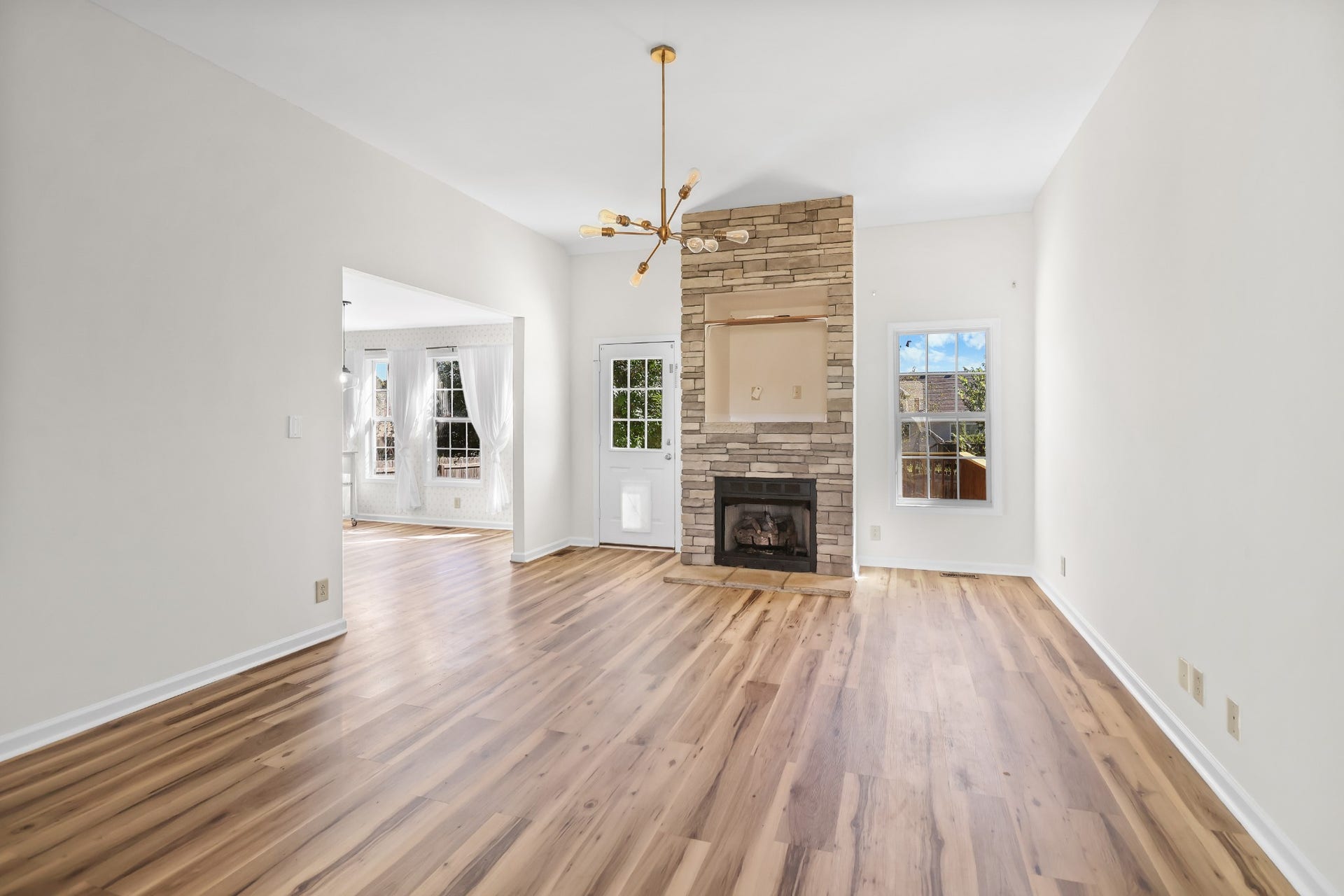 3661 S Naples Ct, Clarksville, TN 37040 3661 S Naples Ct, Clarksville, TN 37040