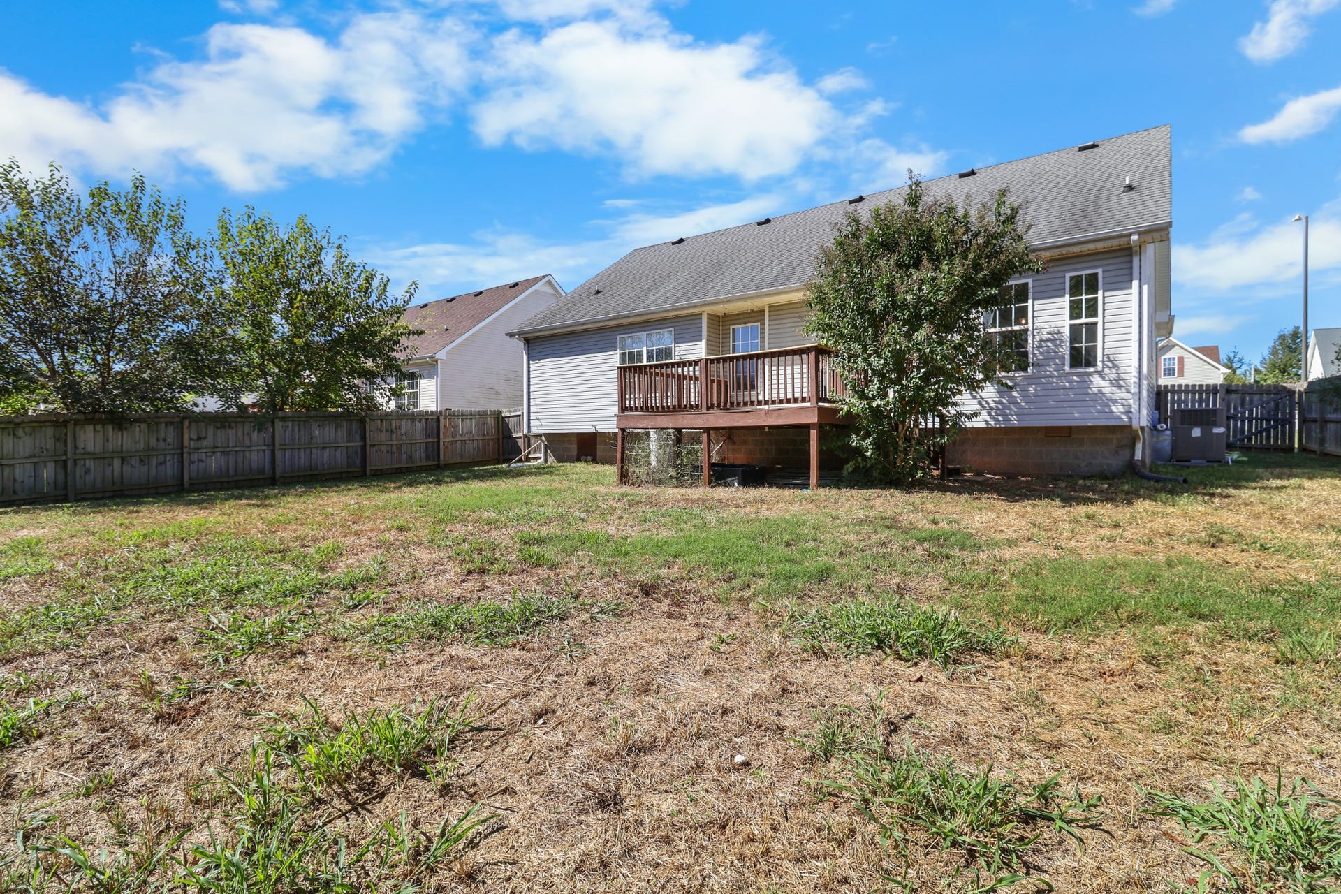 3661 S Naples Ct, Clarksville, TN 37040 3661 S Naples Ct, Clarksville, TN 37040