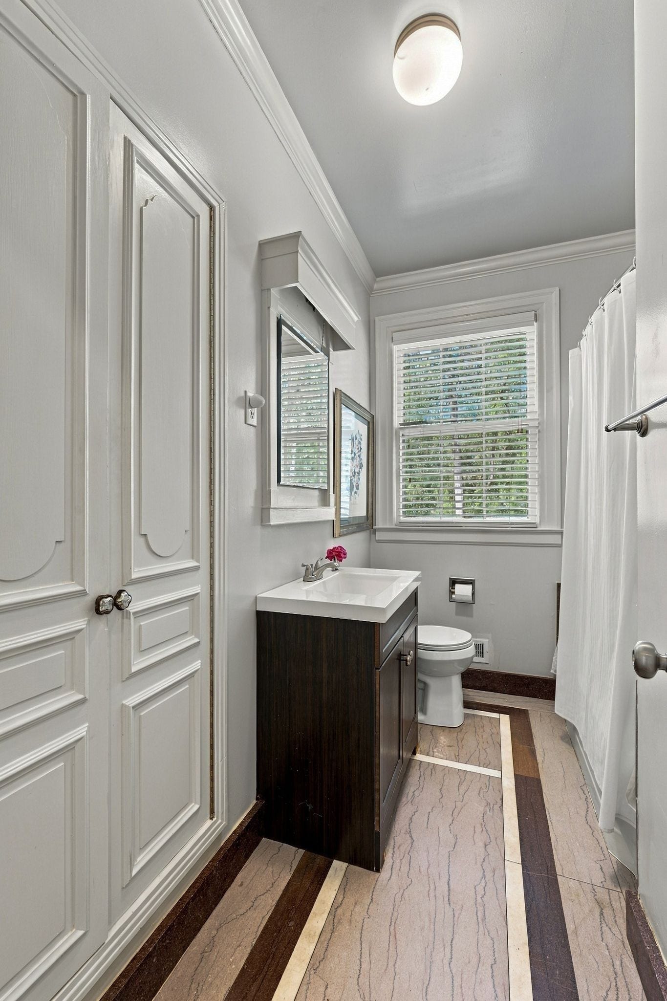 916 Rodney Dr, Nashville, TN 37205 916 Rodney Dr, Nashville, TN 37205