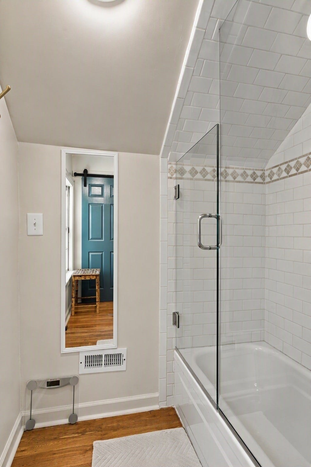 916 Rodney Dr, Nashville, TN 37205 916 Rodney Dr, Nashville, TN 37205