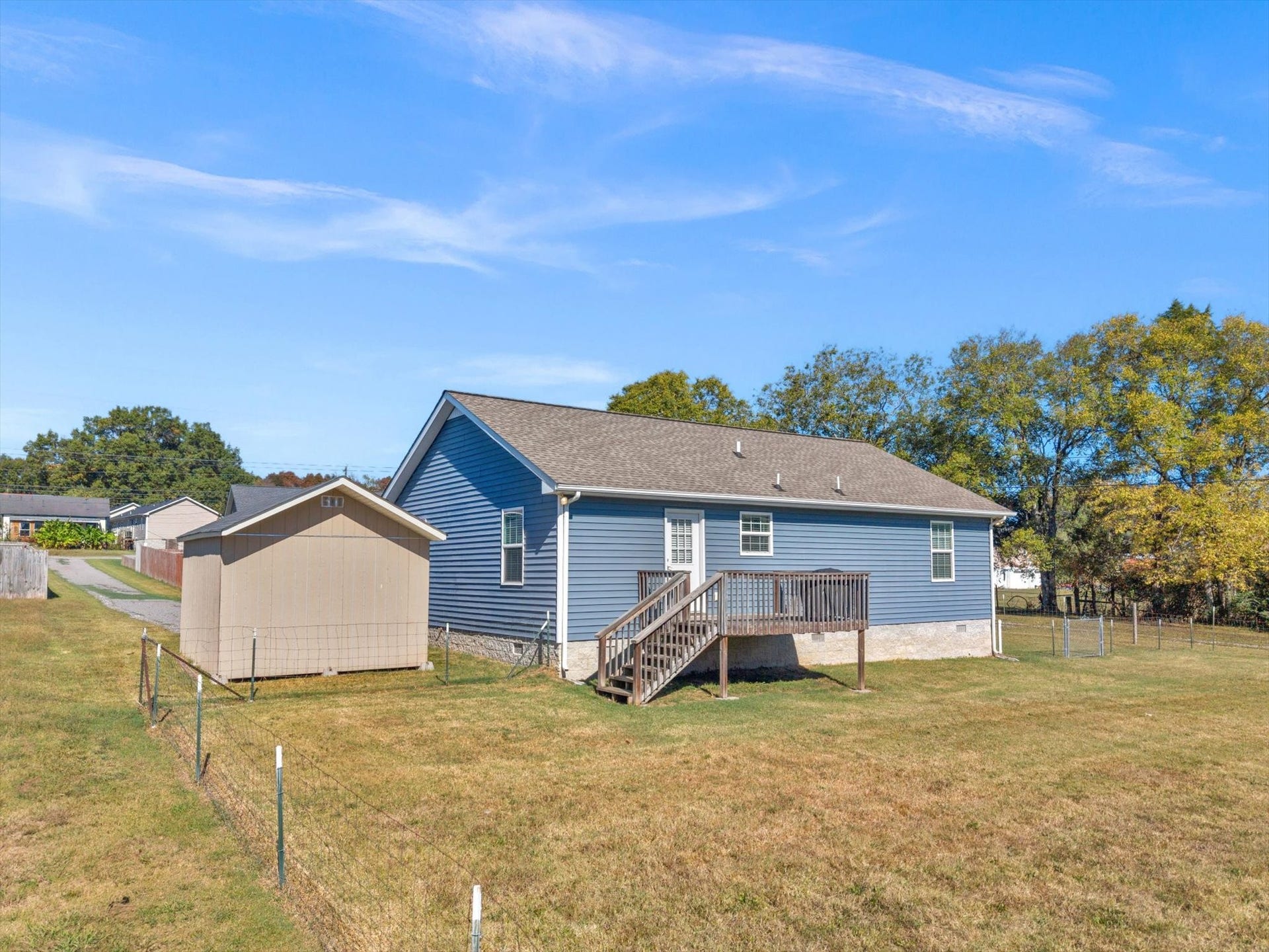 464 Edgewood St, Alexandria, TN 37012