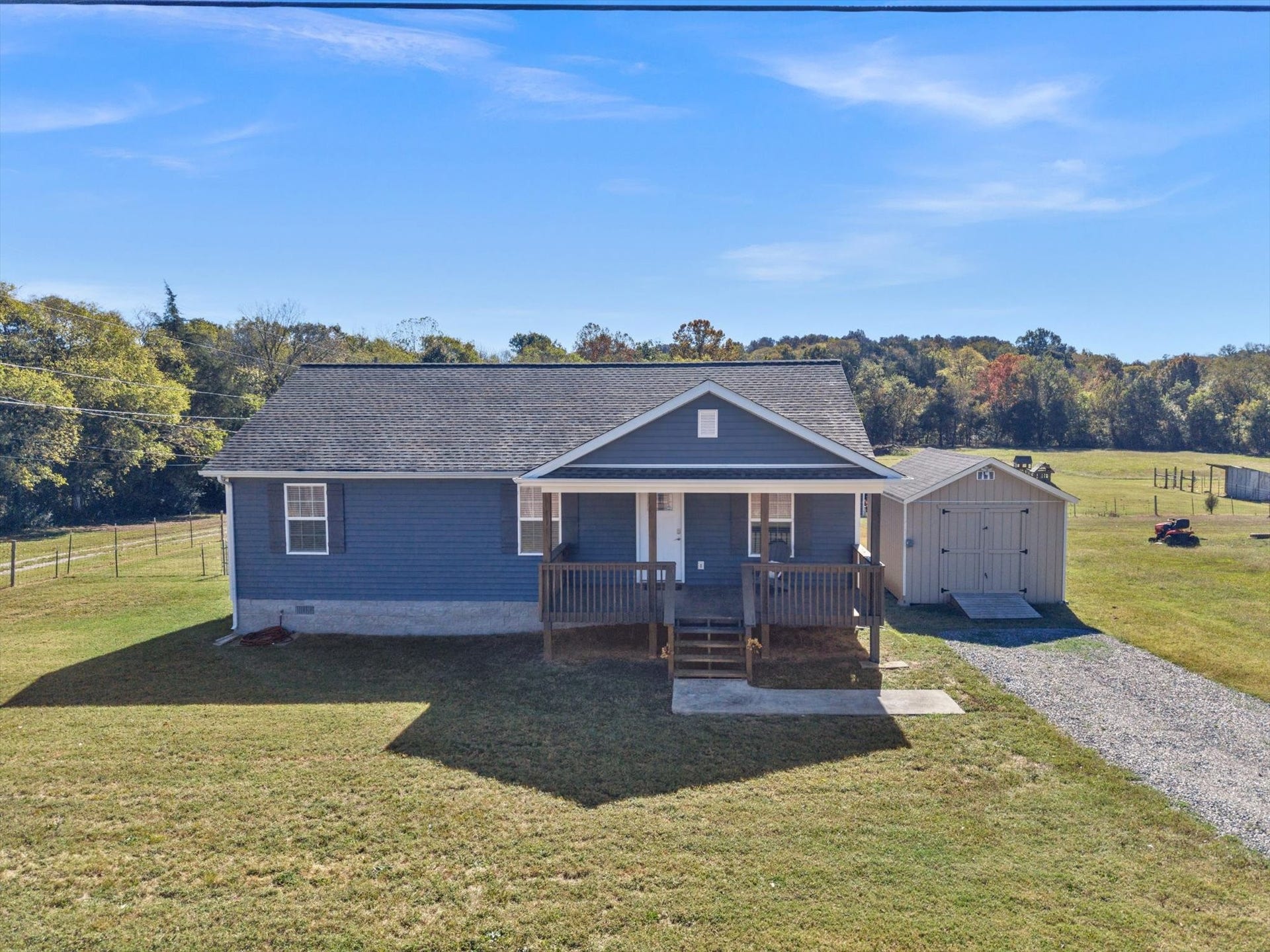 464 Edgewood St, Alexandria, TN 37012