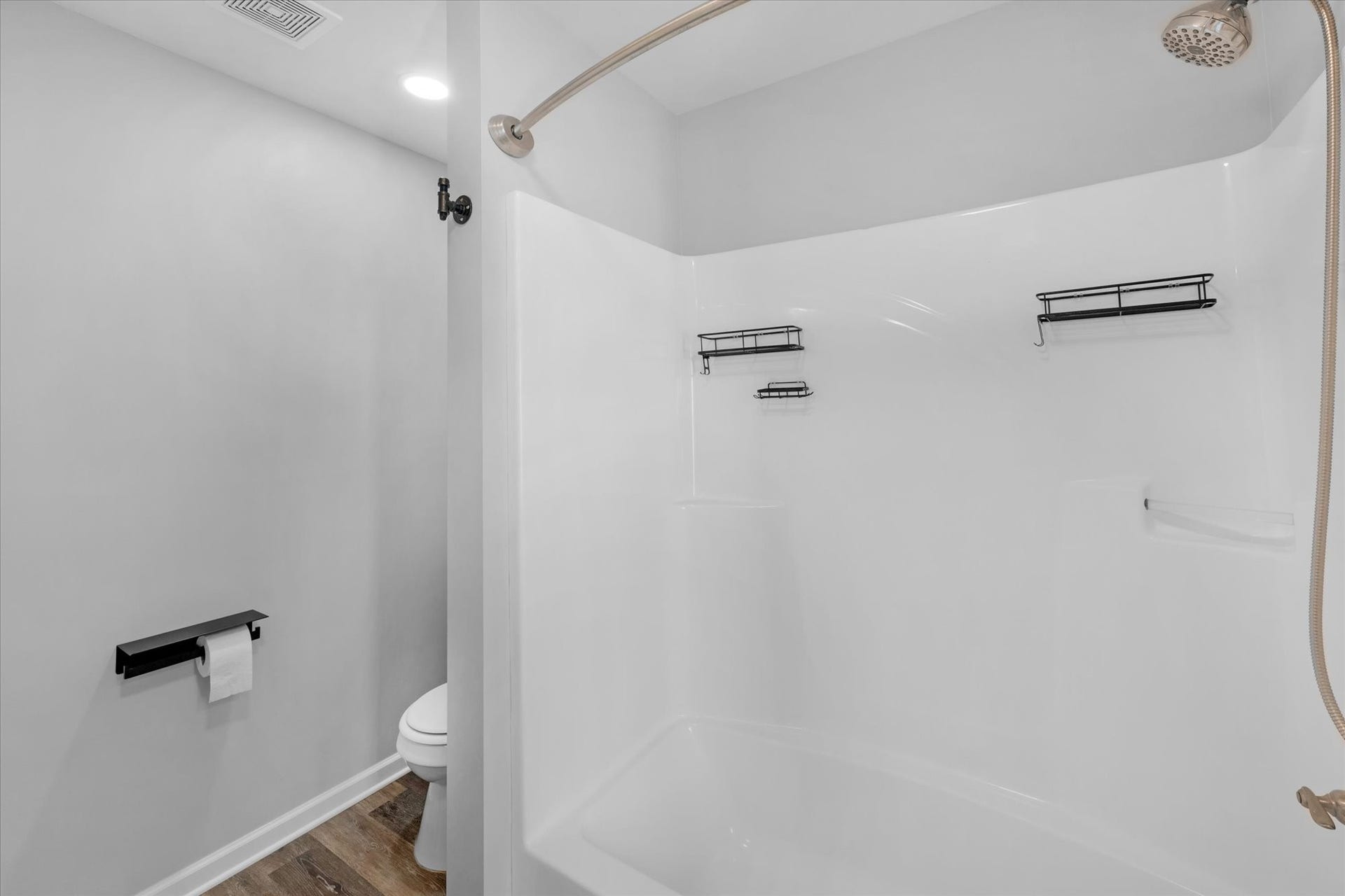 464 Edgewood St, Alexandria, TN 37012