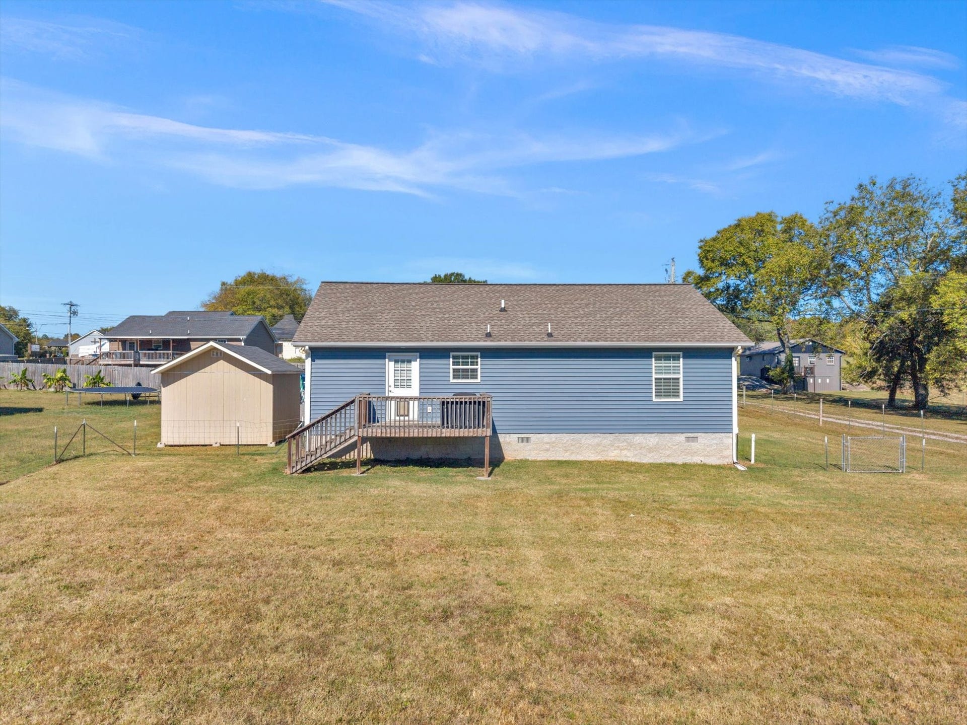 464 Edgewood St, Alexandria, TN 37012