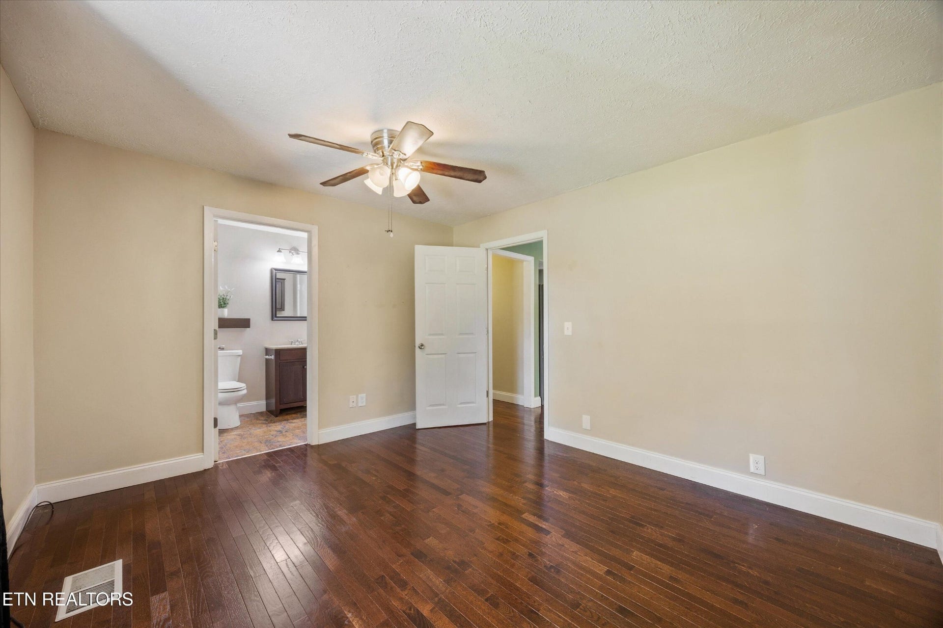 4300 Browder Hollow Rd, Lenoir City, TN 37771 4300 Browder Hollow Rd, Lenoir City, TN 37771