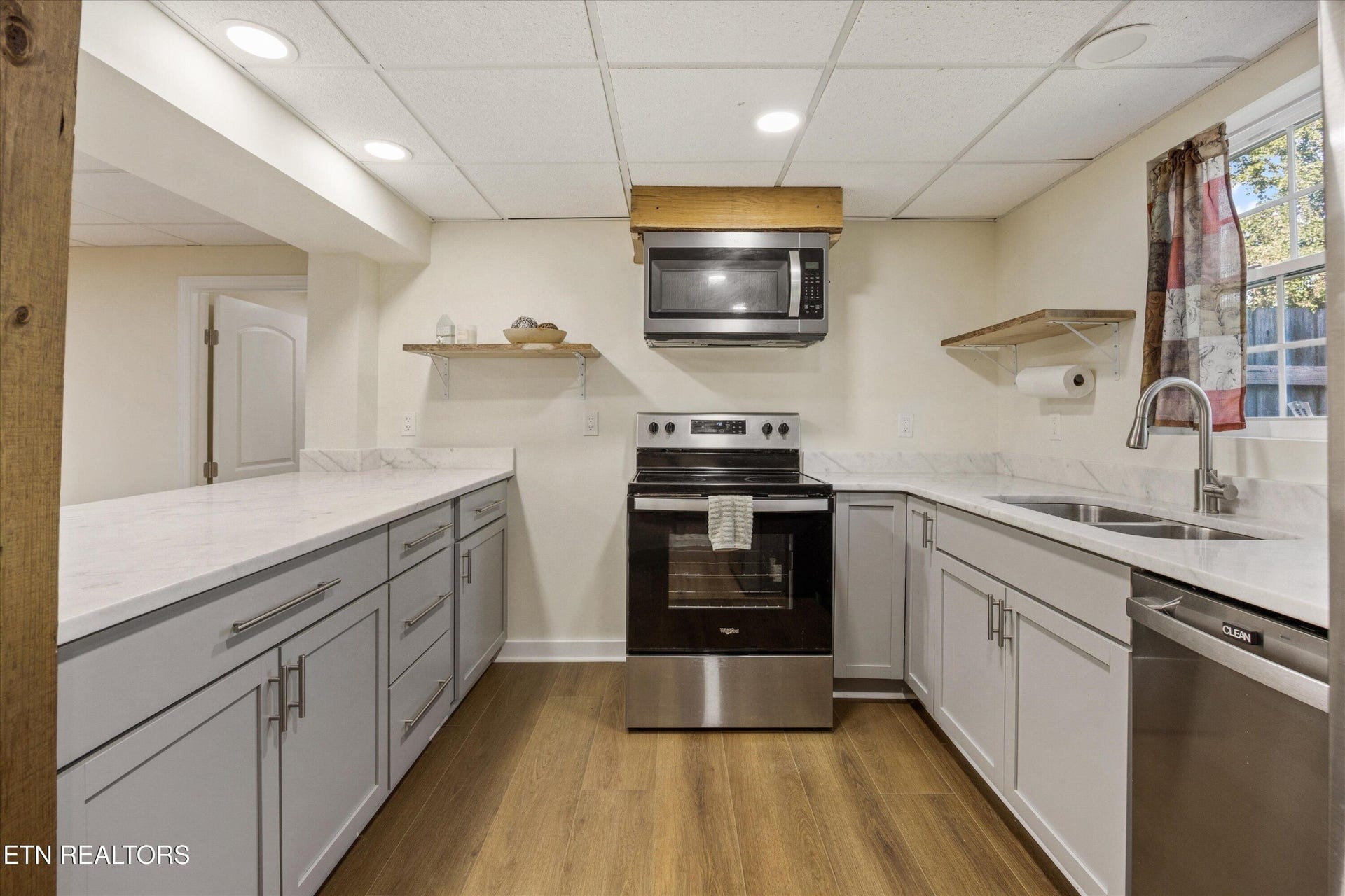 4300 Browder Hollow Rd, Lenoir City, TN 37771 4300 Browder Hollow Rd, Lenoir City, TN 37771