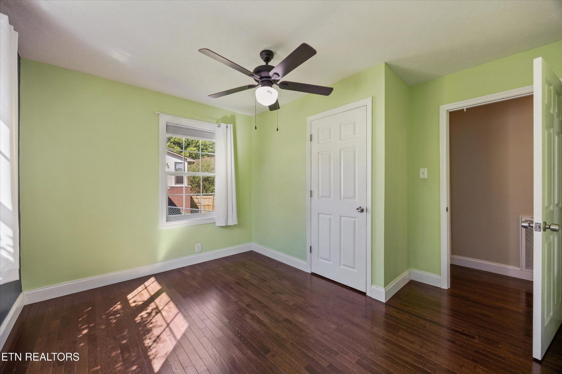 4300 Browder Hollow Rd, Lenoir City, TN 37771 4300 Browder Hollow Rd, Lenoir City, TN 37771