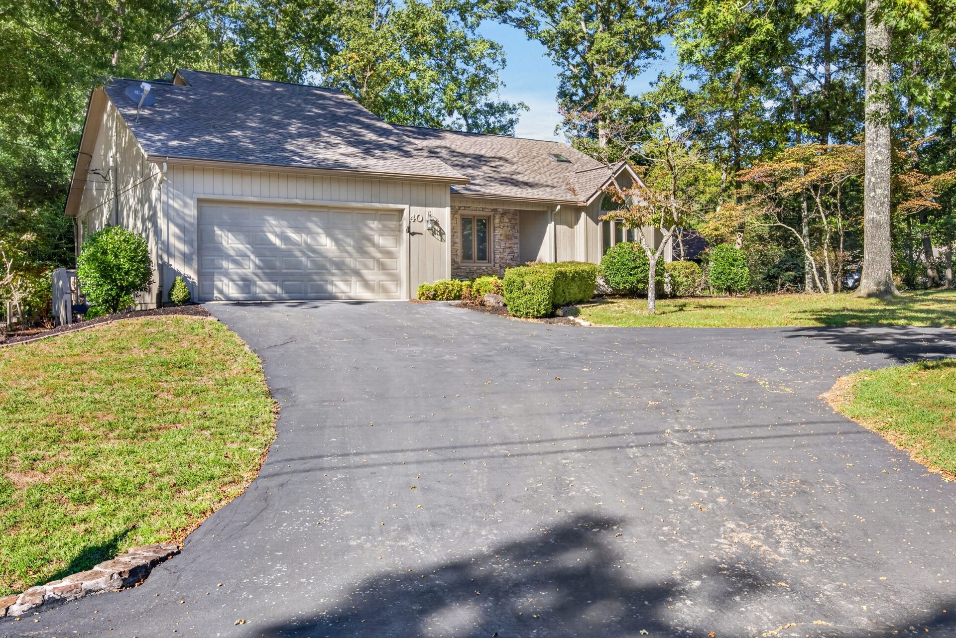 40 Kingsboro Ln, Crossville, TN 38558 40 Kingsboro Ln, Crossville, TN 38558