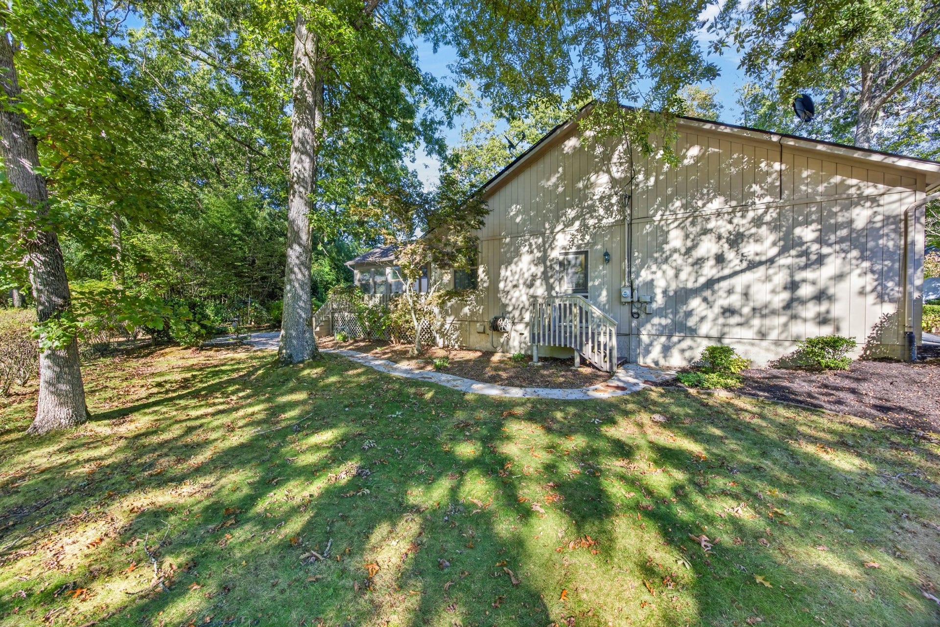 40 Kingsboro Ln, Crossville, TN 38558 40 Kingsboro Ln, Crossville, TN 38558